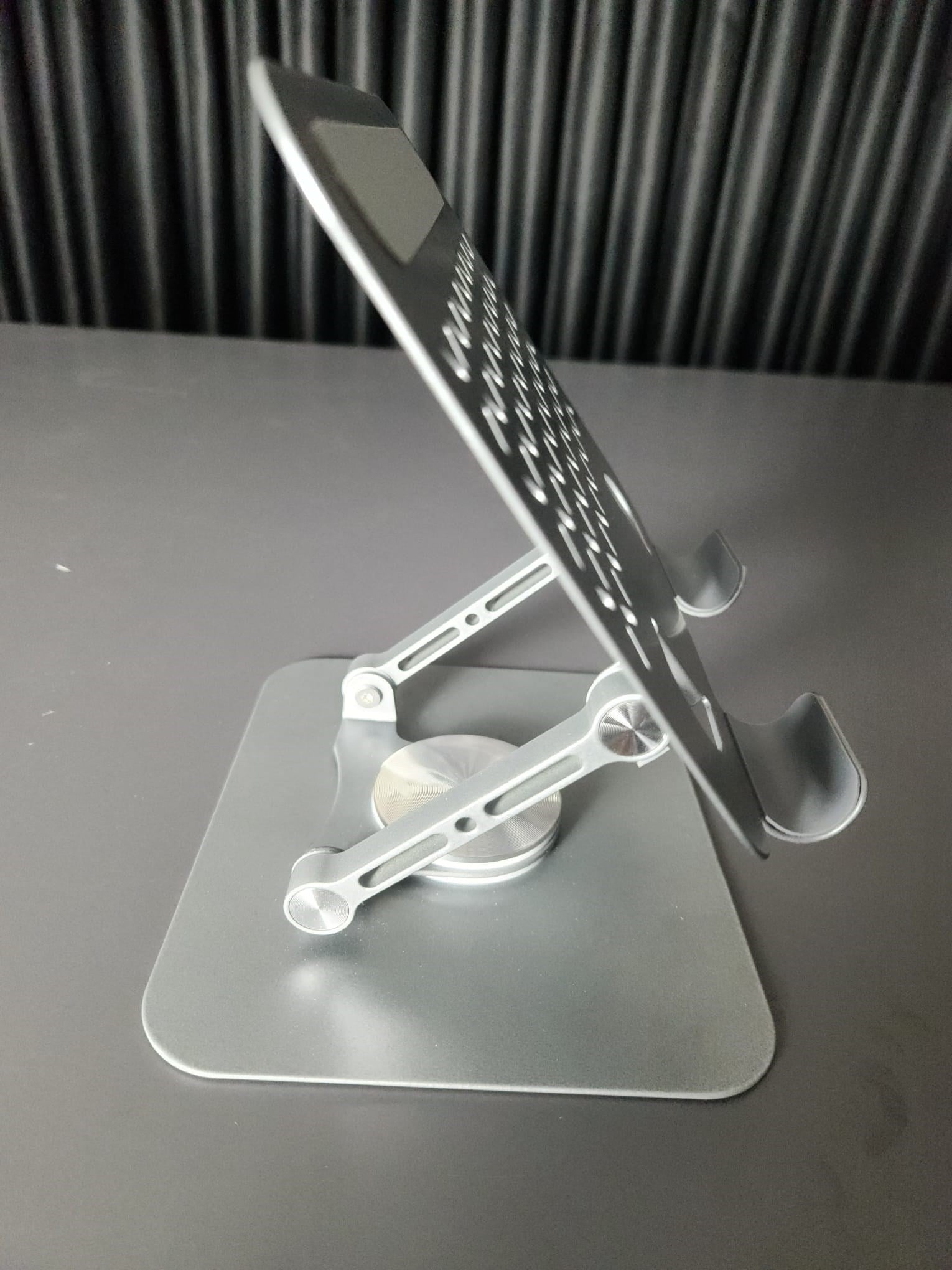 Premium 360° Döner Tablet Standı | Katlanabilir, Kaymaz, Ergonomik Masaüstü Tutucu