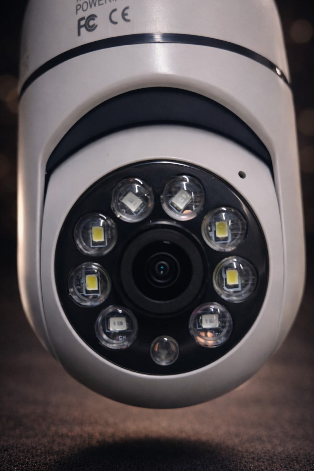 TELKUR Cmr-19 Wifi 360 Panoramik Ampul Kamera Gece Görüş Ses Akıllı Hareket Algılayıcı Güvenlik Kamerası
