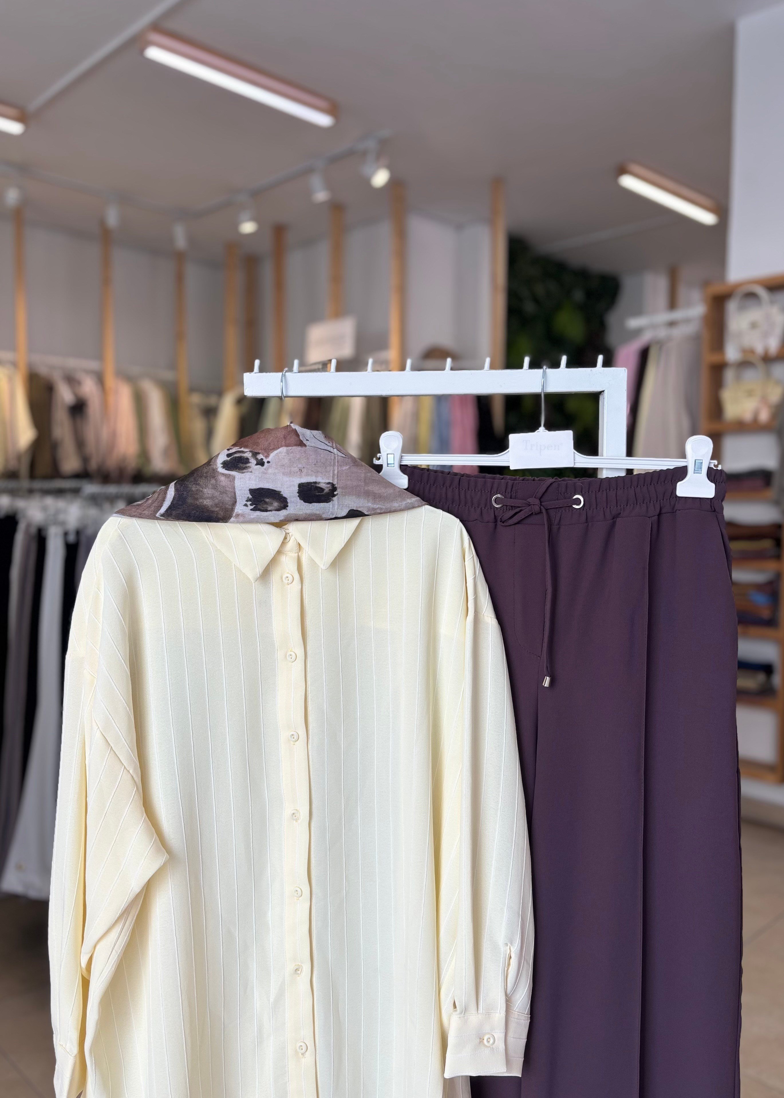 BELİ LASTİKLİ YAZLIK PANTOLON