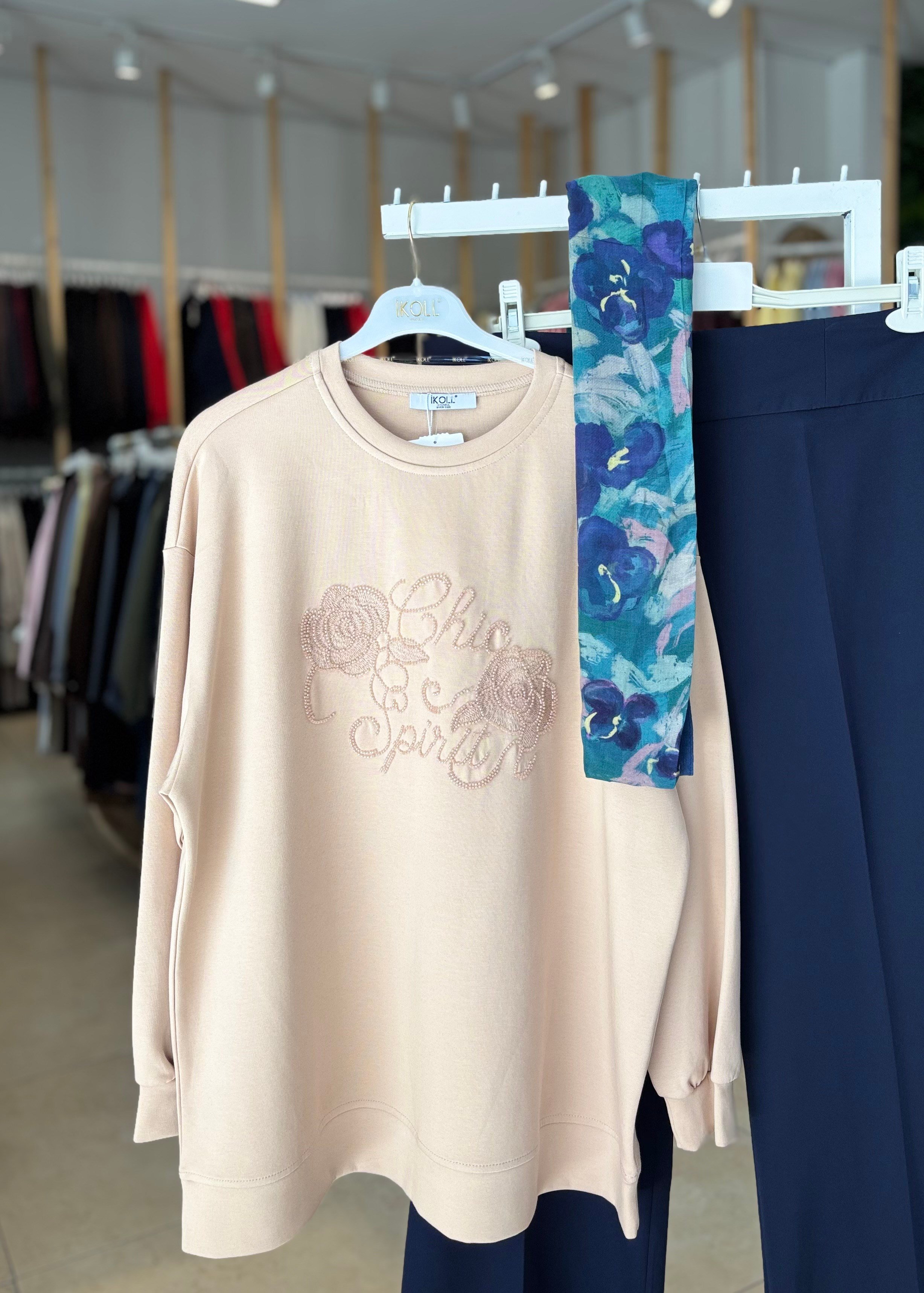 BONCUK NAKIŞLI BASIC S-SHIRT