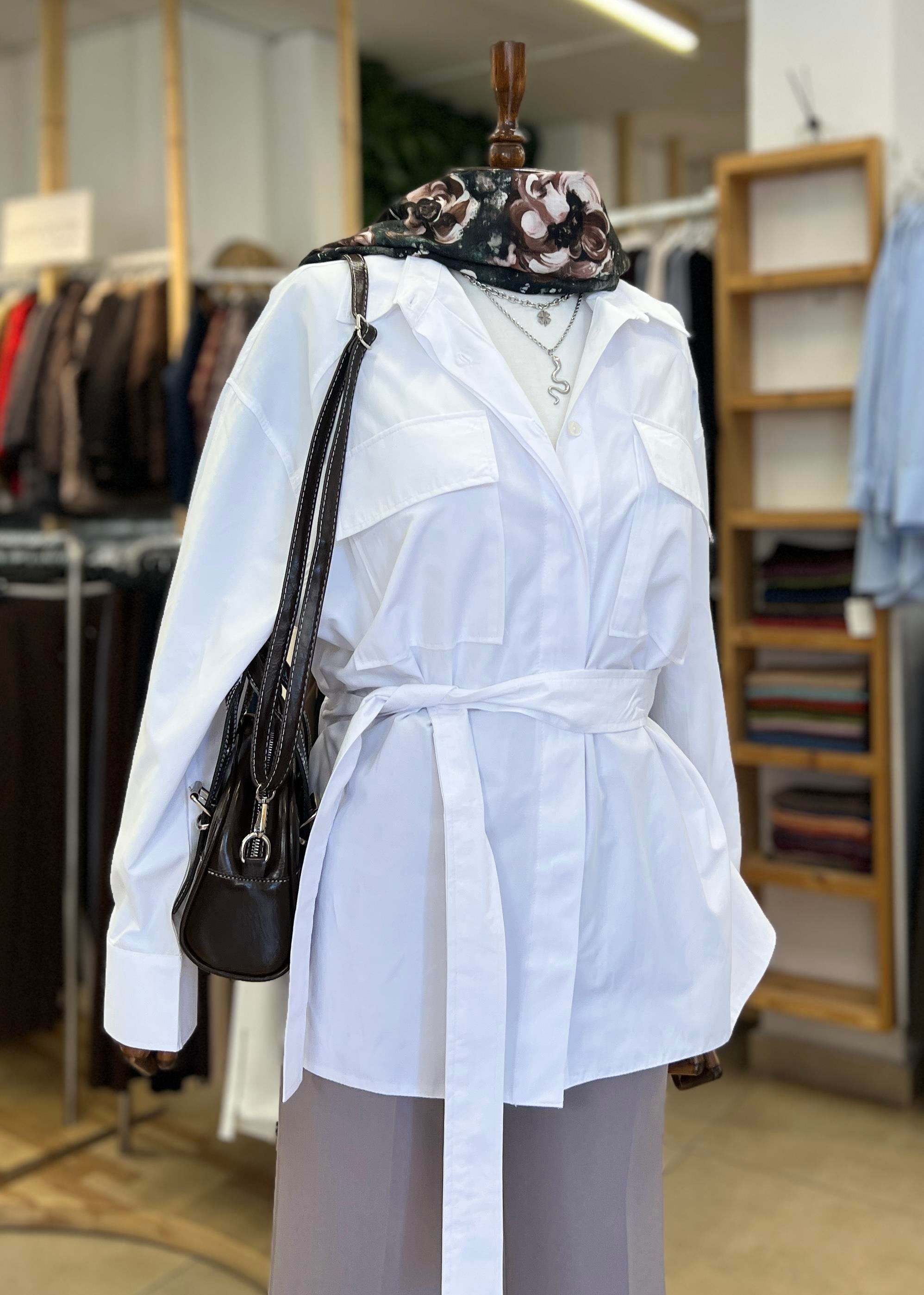 CEPLİ POPLİN GÖMLEK