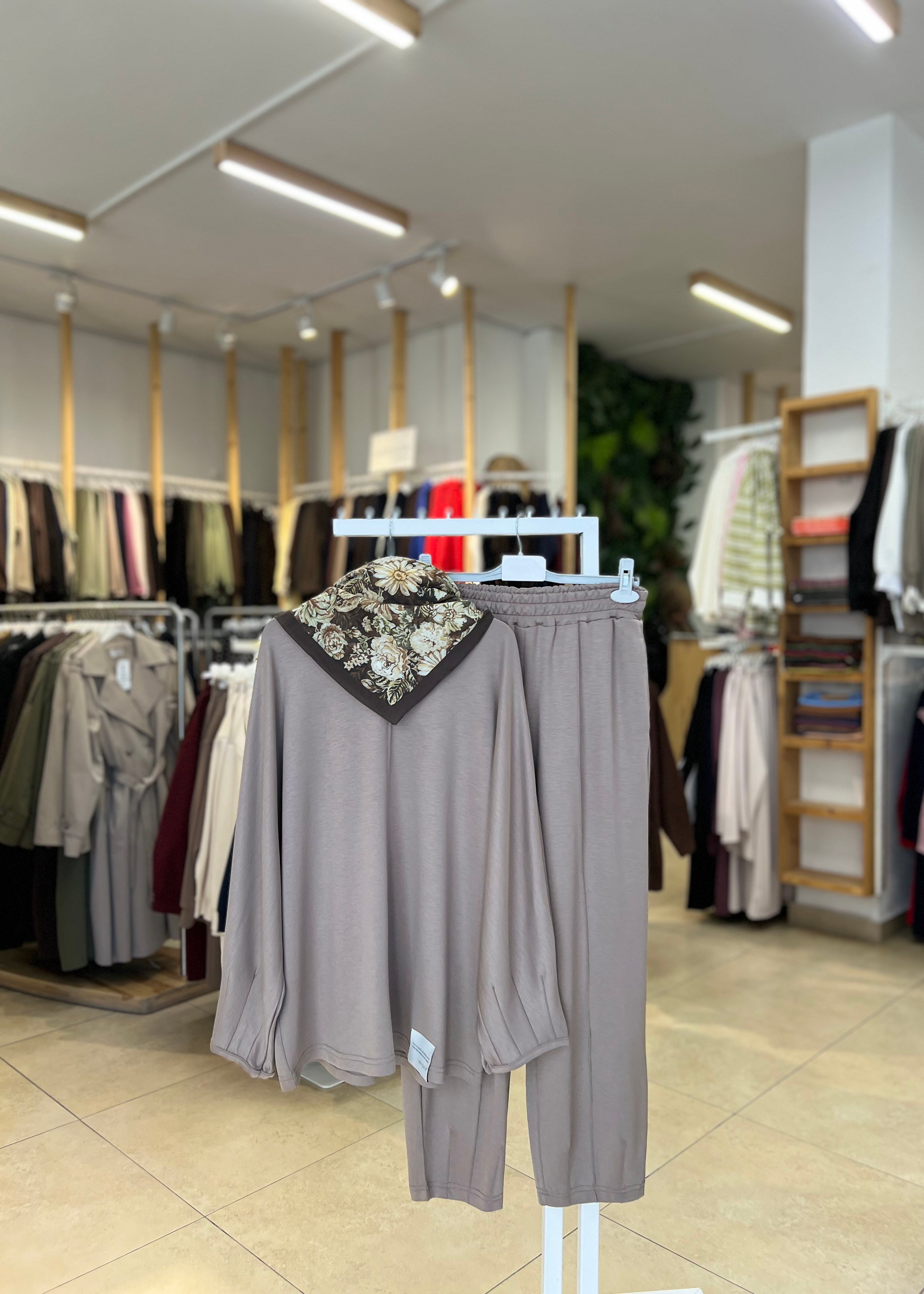 ETİKET DETAYLI OYSHO TAKIM