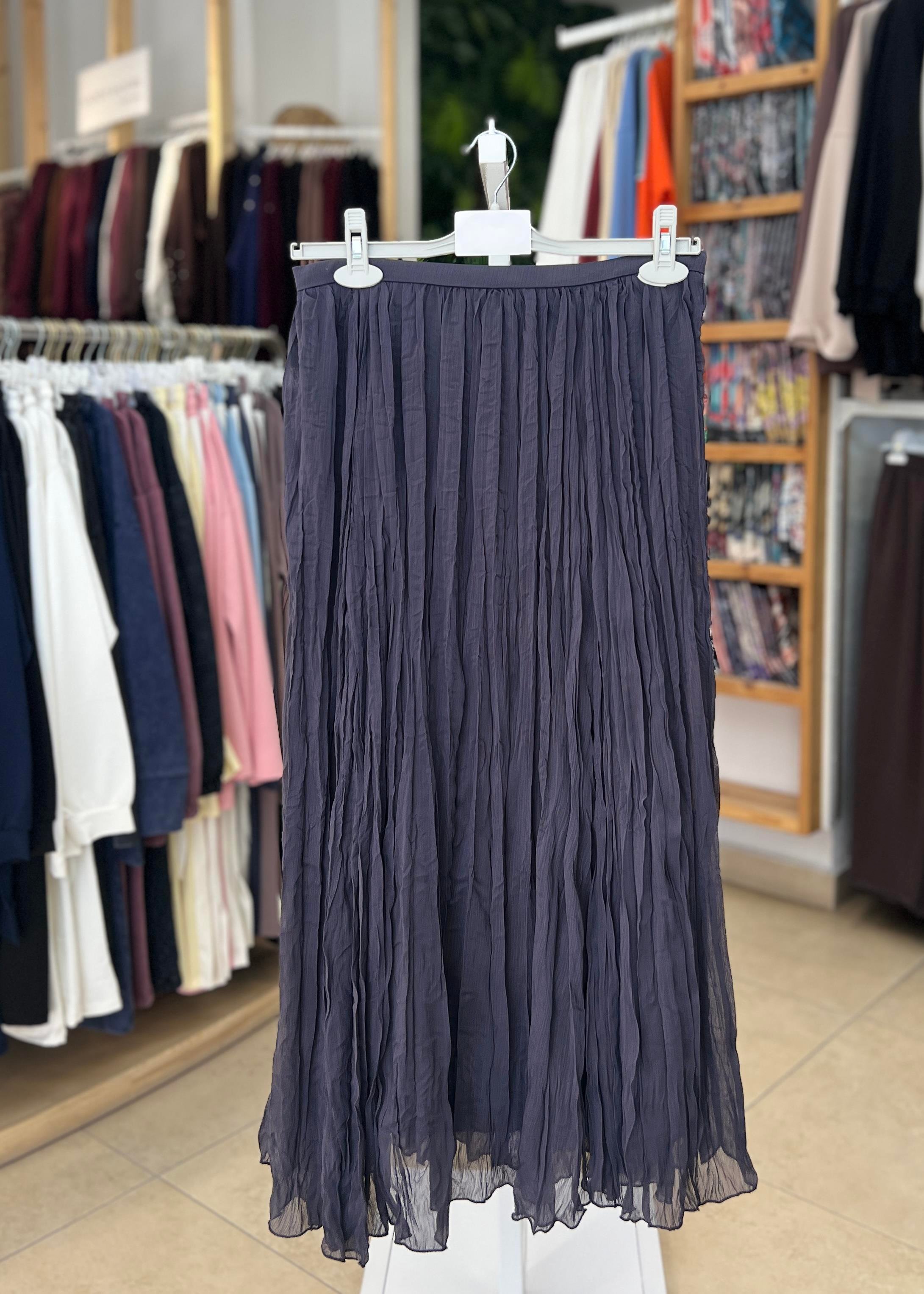 KADRİYE BAŞTÜRK  KIRIŞIK GÖRÜNÜM KLOŞ ETEK