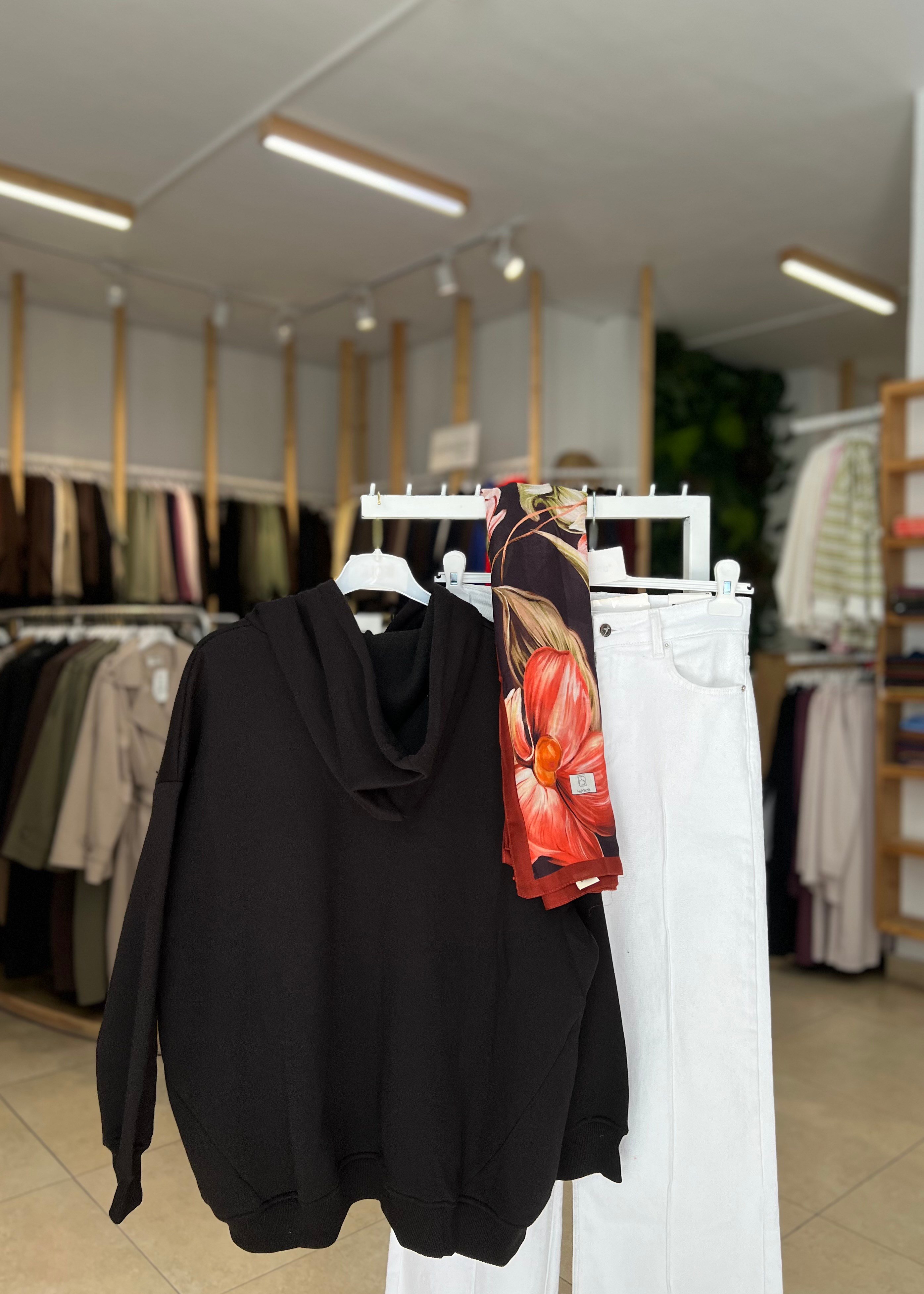 KAPÜŞONLU OVERSİZE SWEAT