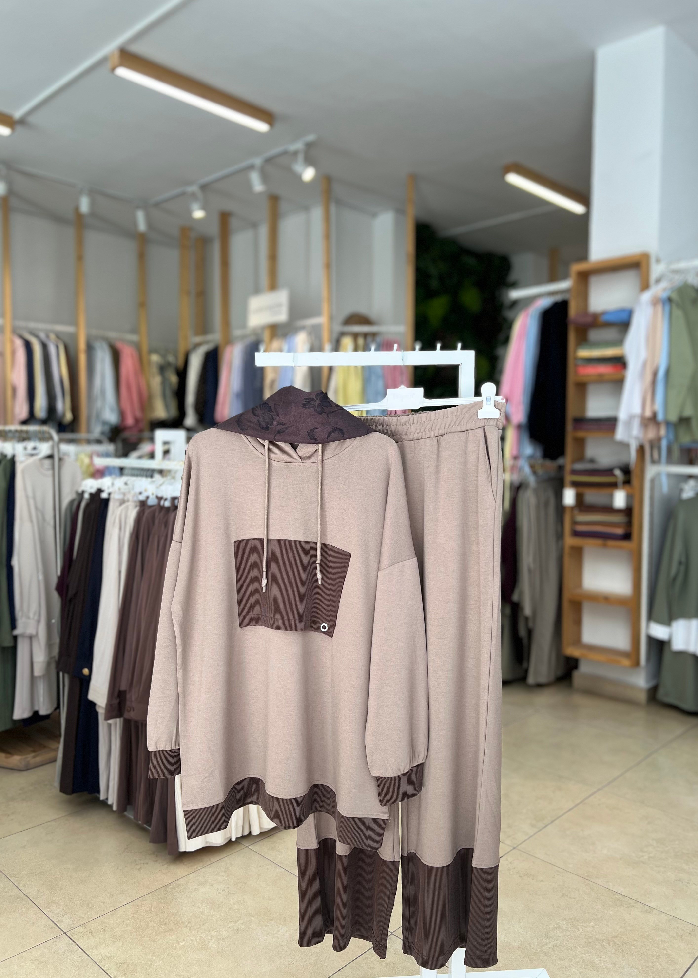 OYSHO KUMAŞ RİPO GARNİLİ TAKIM
