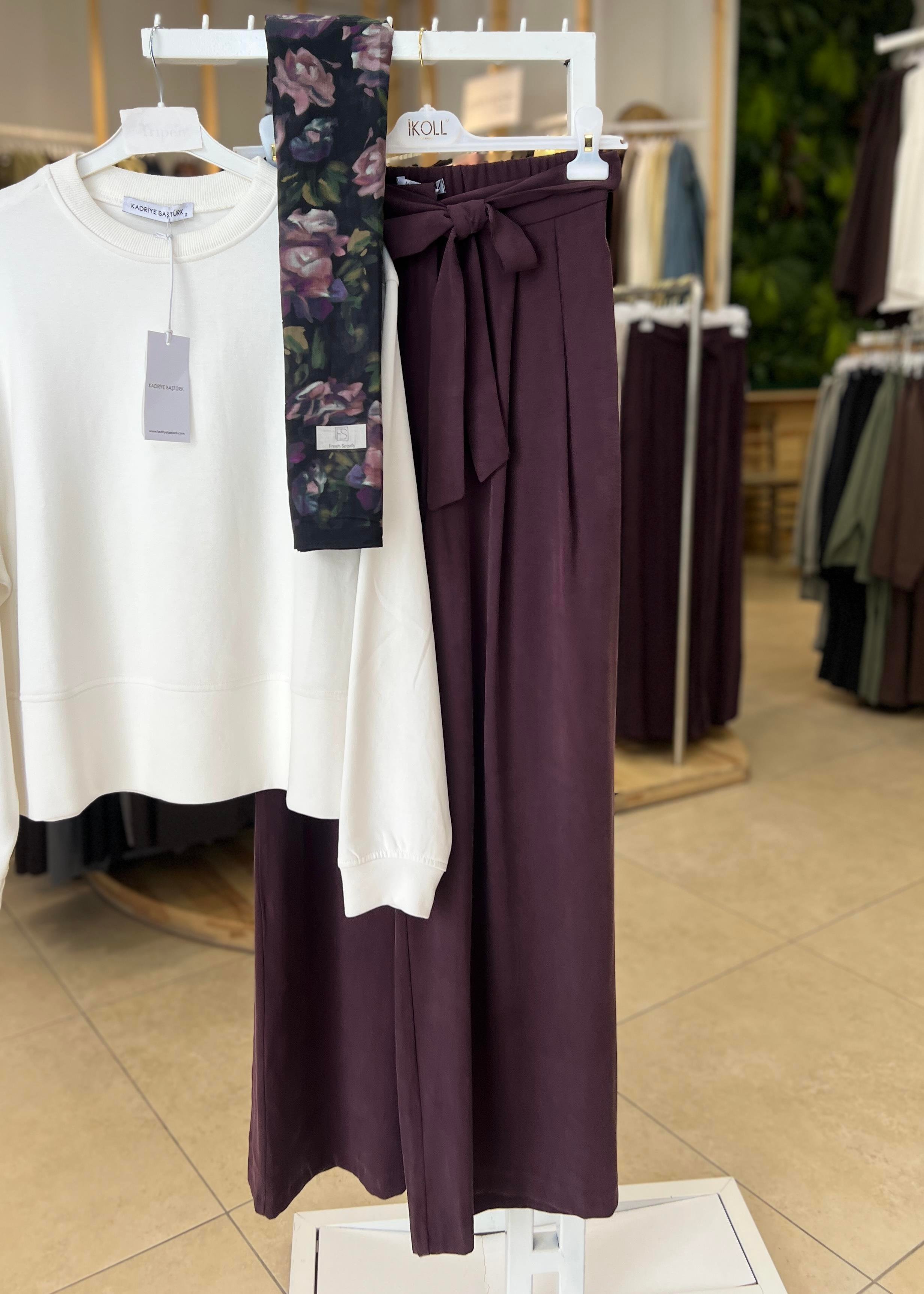 PİLİLİ GENİŞ PAÇA PANTOLON 