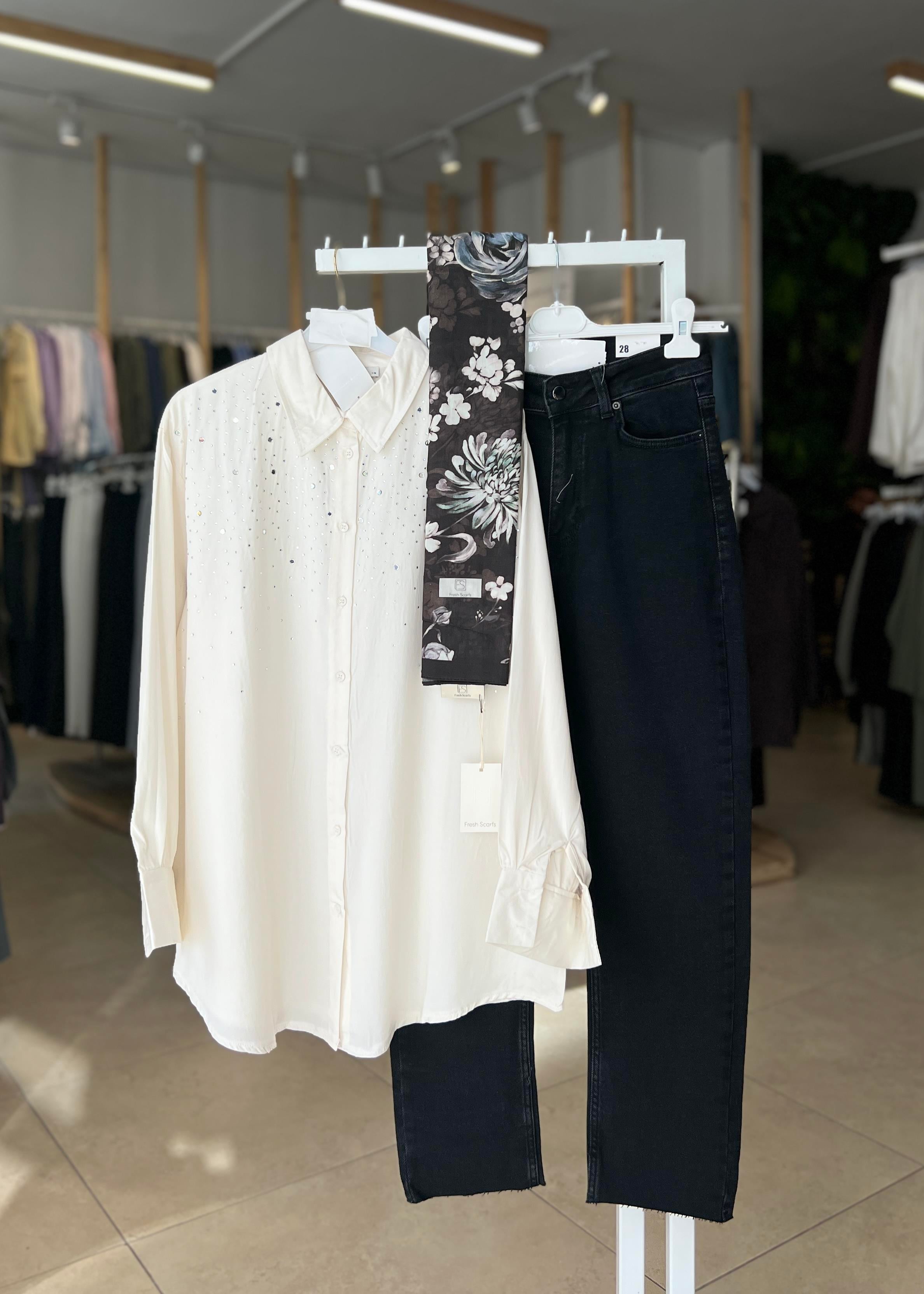 TAŞ DETAYLI GÖMLEK