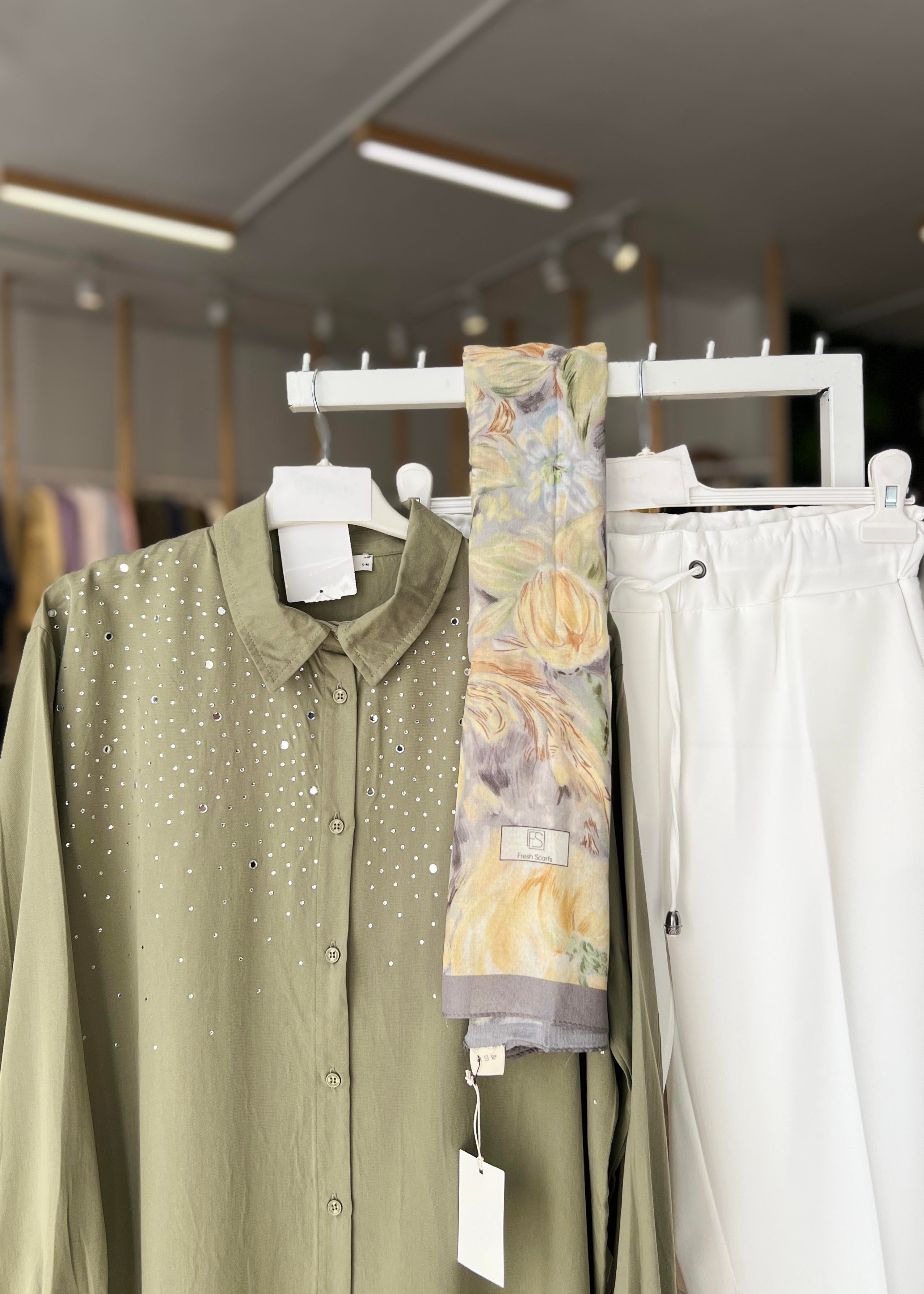 TAŞ DETAYLI GÖMLEK