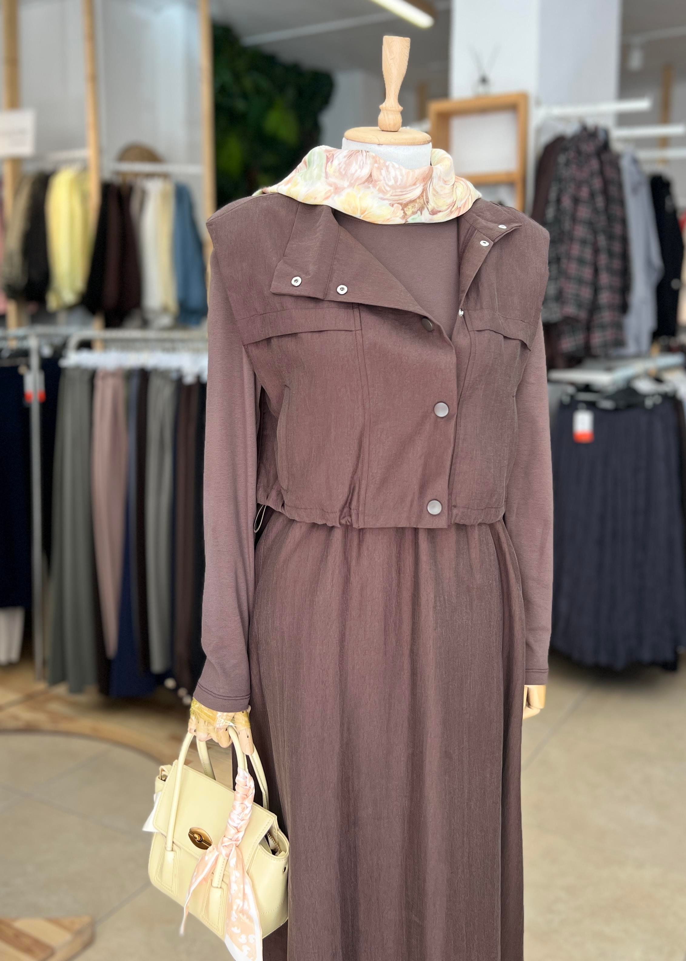 YELEKLİ ELBİSELİ TAKIM