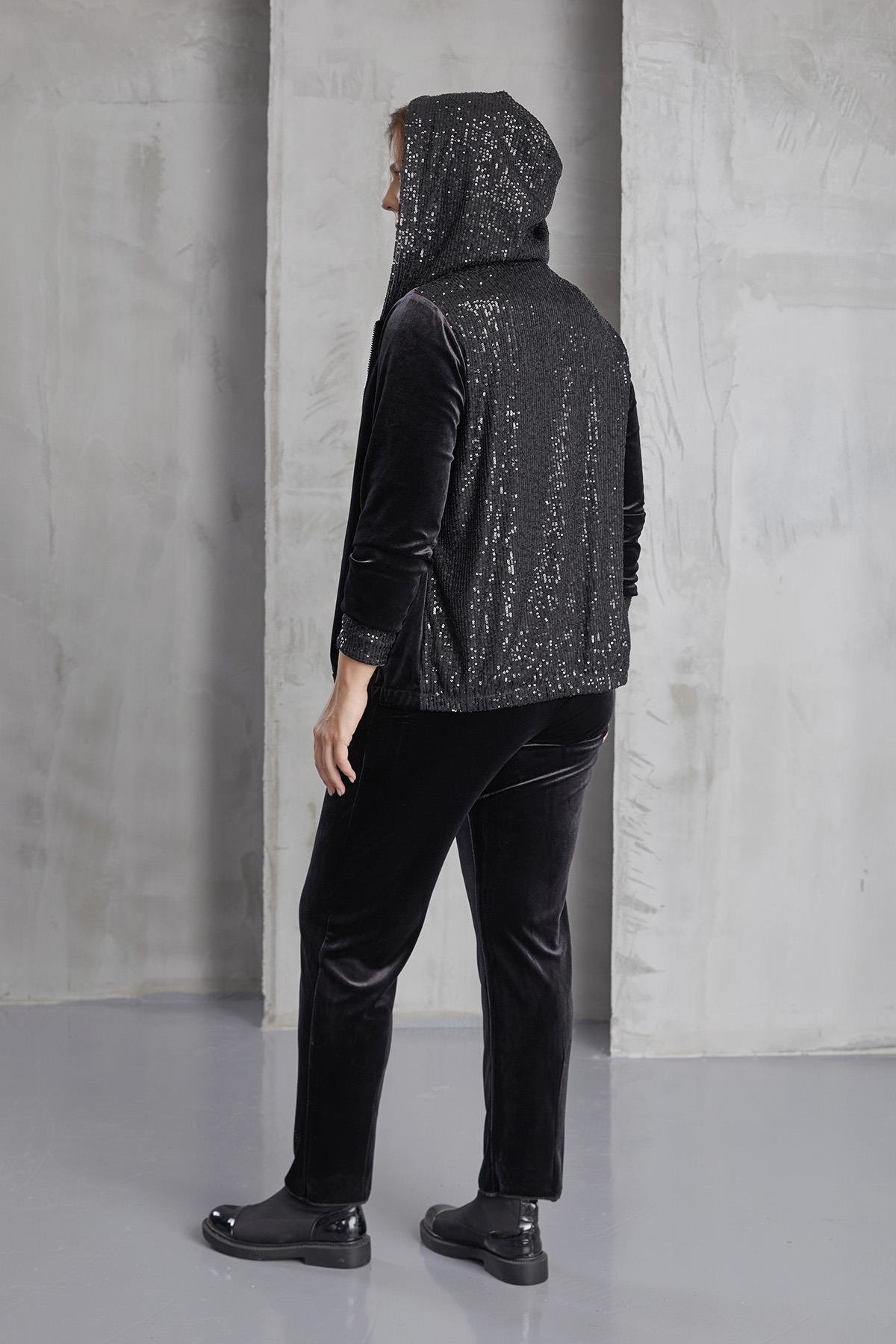77040 - WEEKEND LUXE