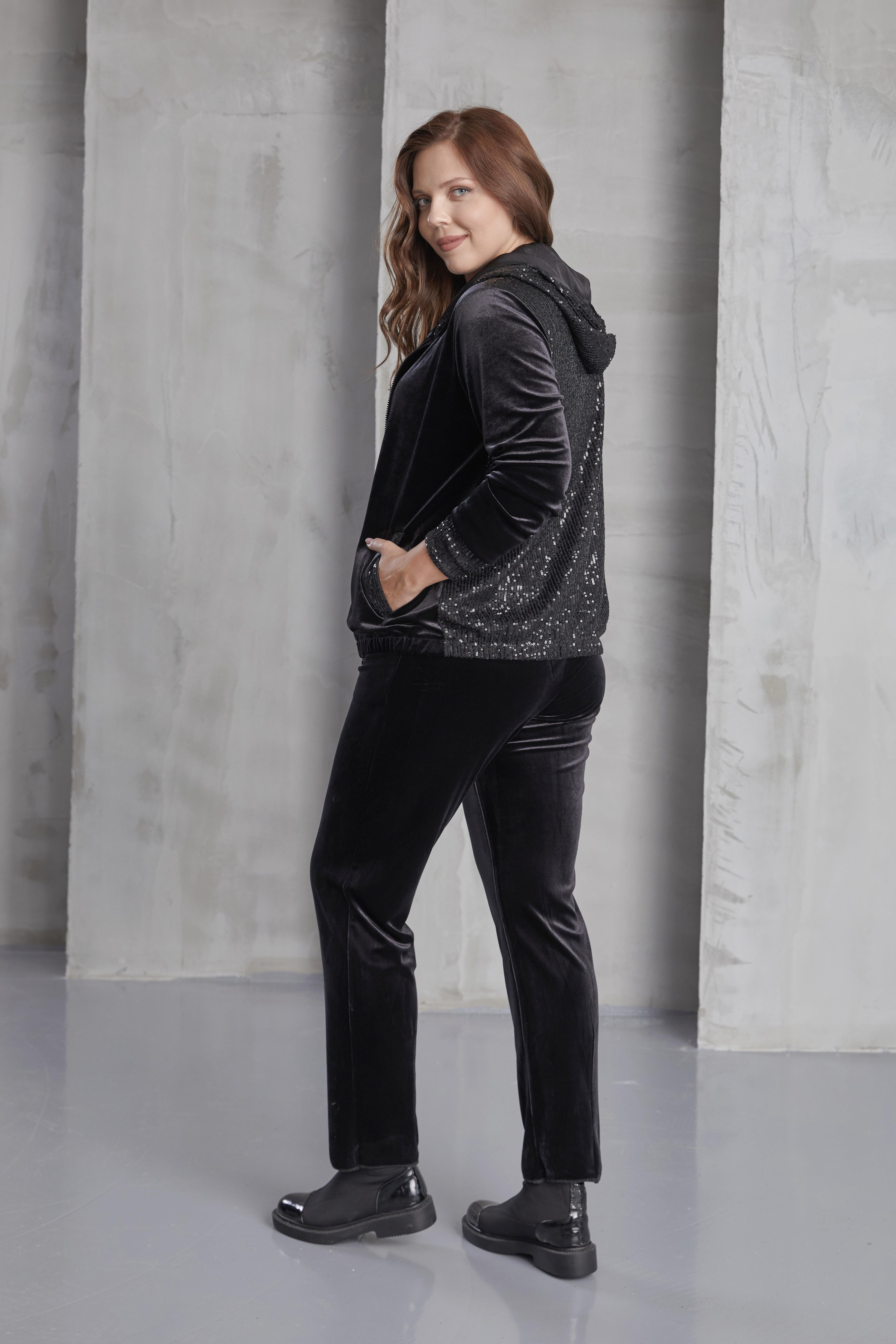 77040 - WEEKEND LUXE