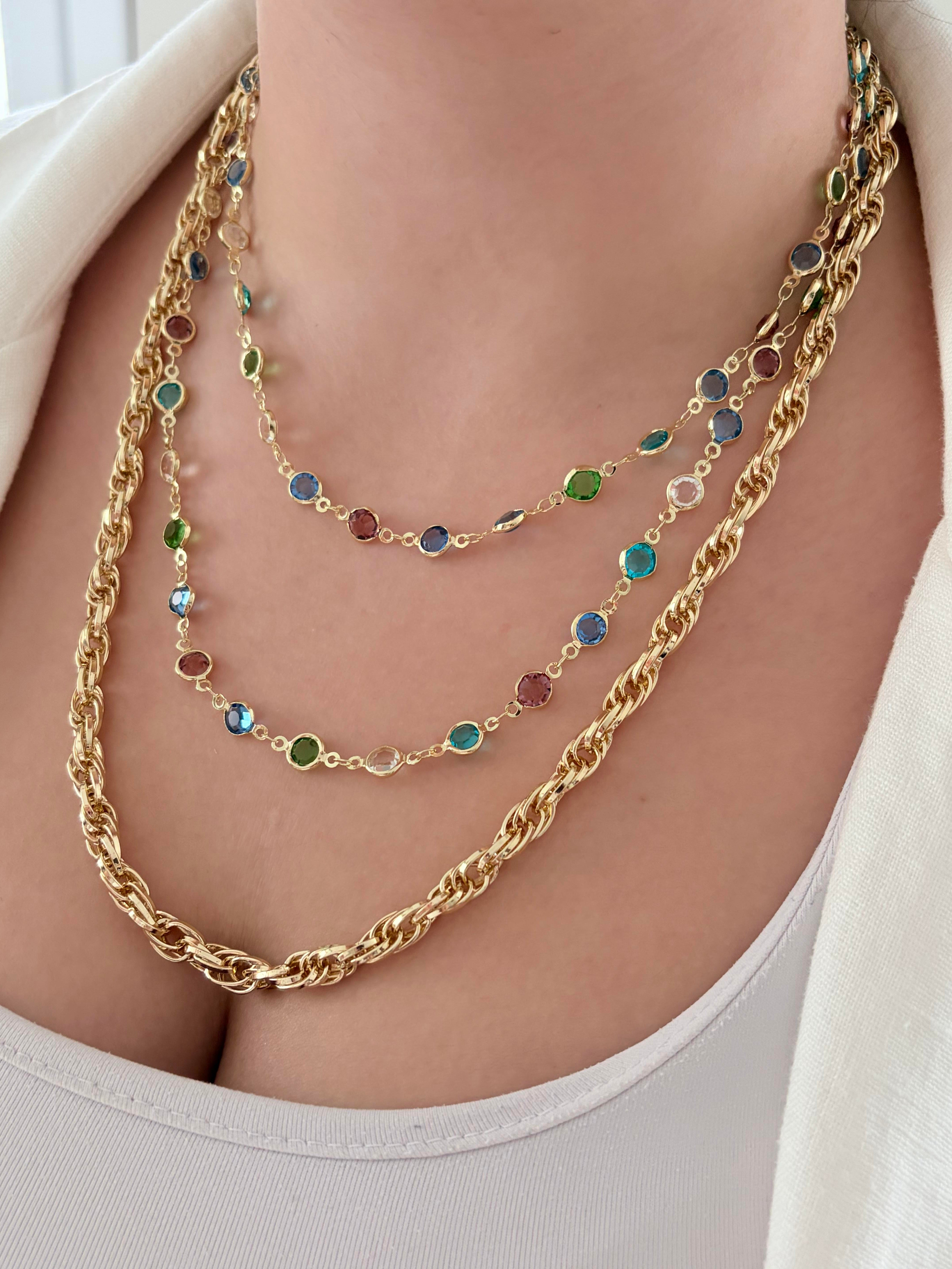 OLESYA EMERALD KOLYELER