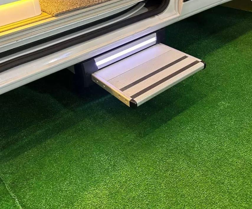 Bustronic Pickpath 400 mm. - 12V Ducato Boxer Jumper Işıklı Karavan Basamağı