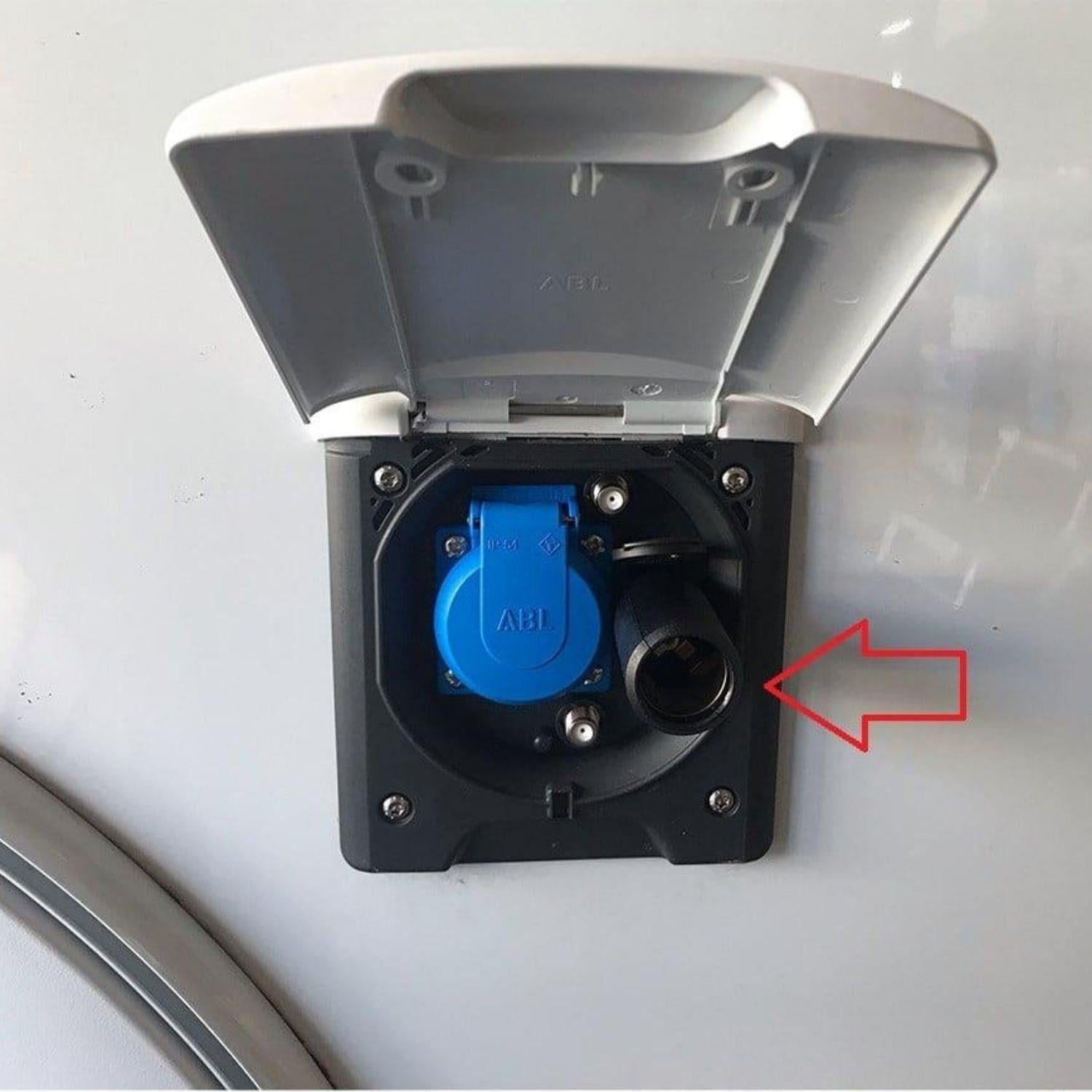 SUGA Çakmaklık DIN Soketi Dönüştürücü Adaptör 12/24V