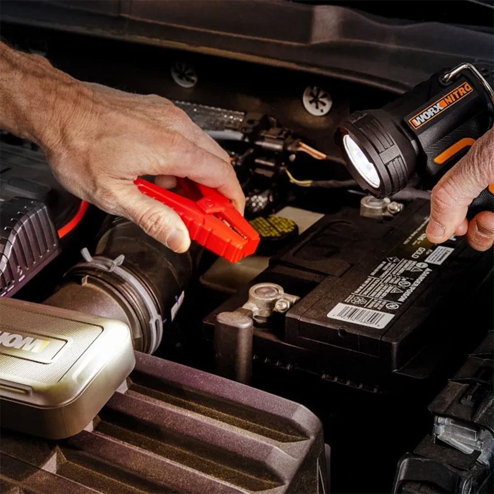 Worx WX025.9 20Volt 160/350 Lümen Profesyonel Çok Fonksiyonlu Led Fener (Akü Dahil Değildir)