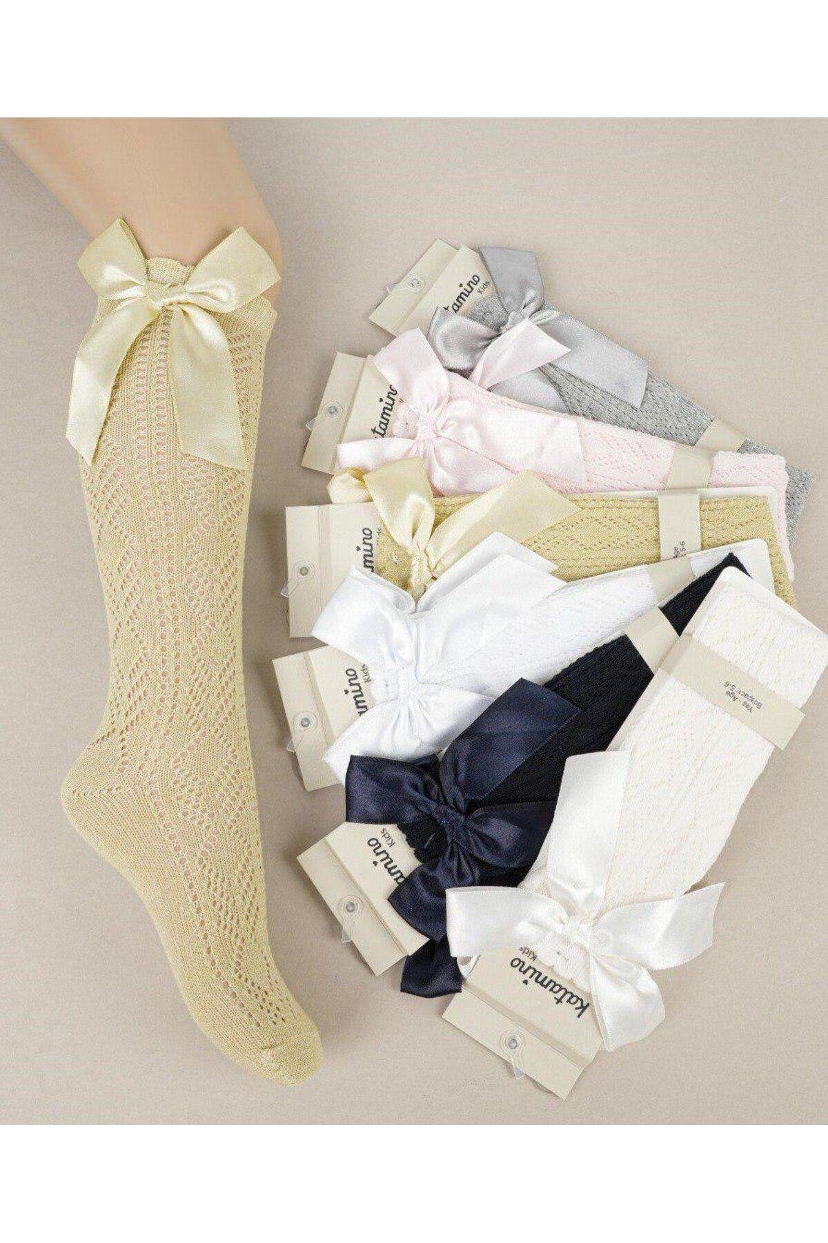 1 Adet Kız Çocuk Desenli Gri Diz Altı Kurdeleli Çorap