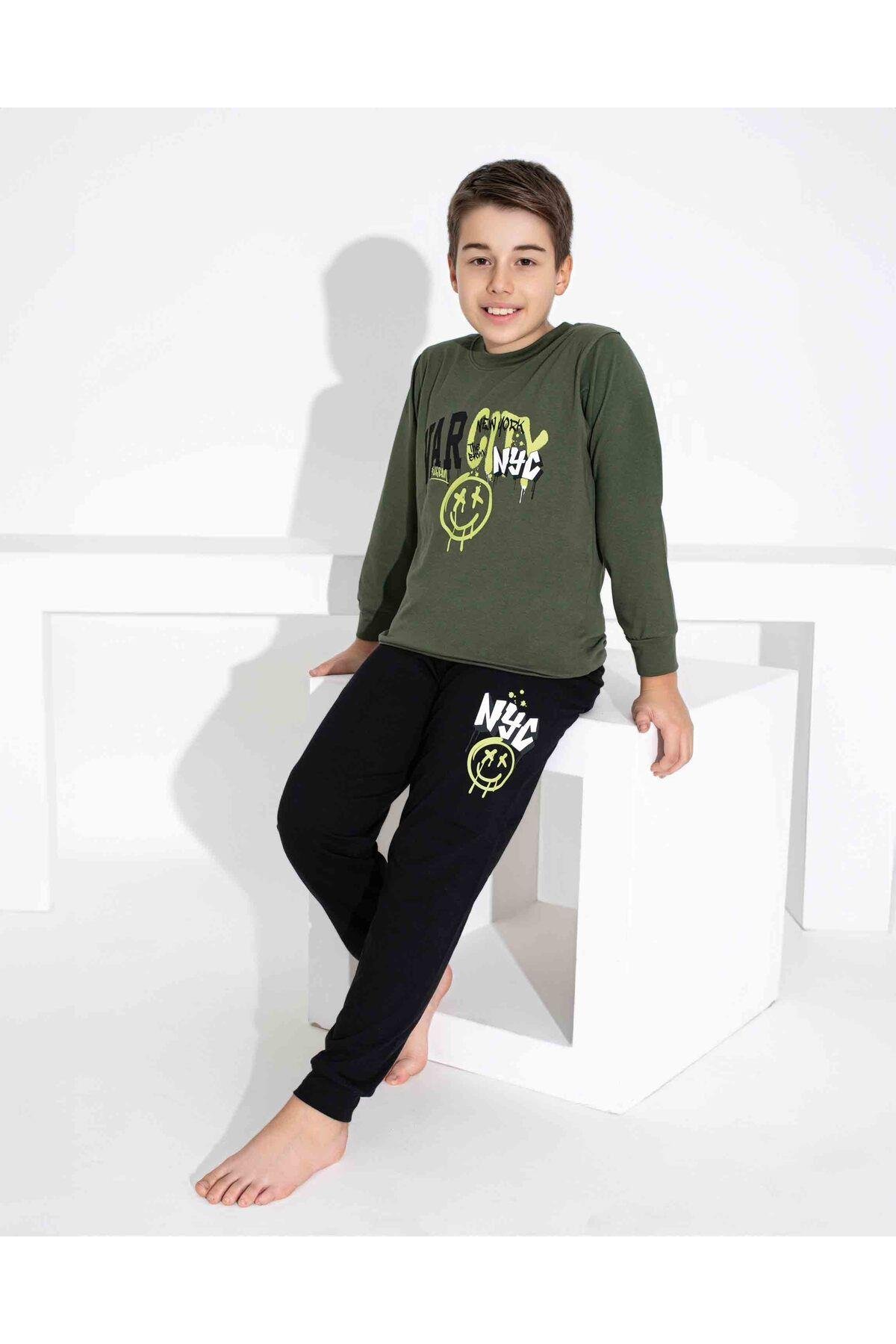Erkek Çocuk Desenli Uzun Kollu Pijama Takımı