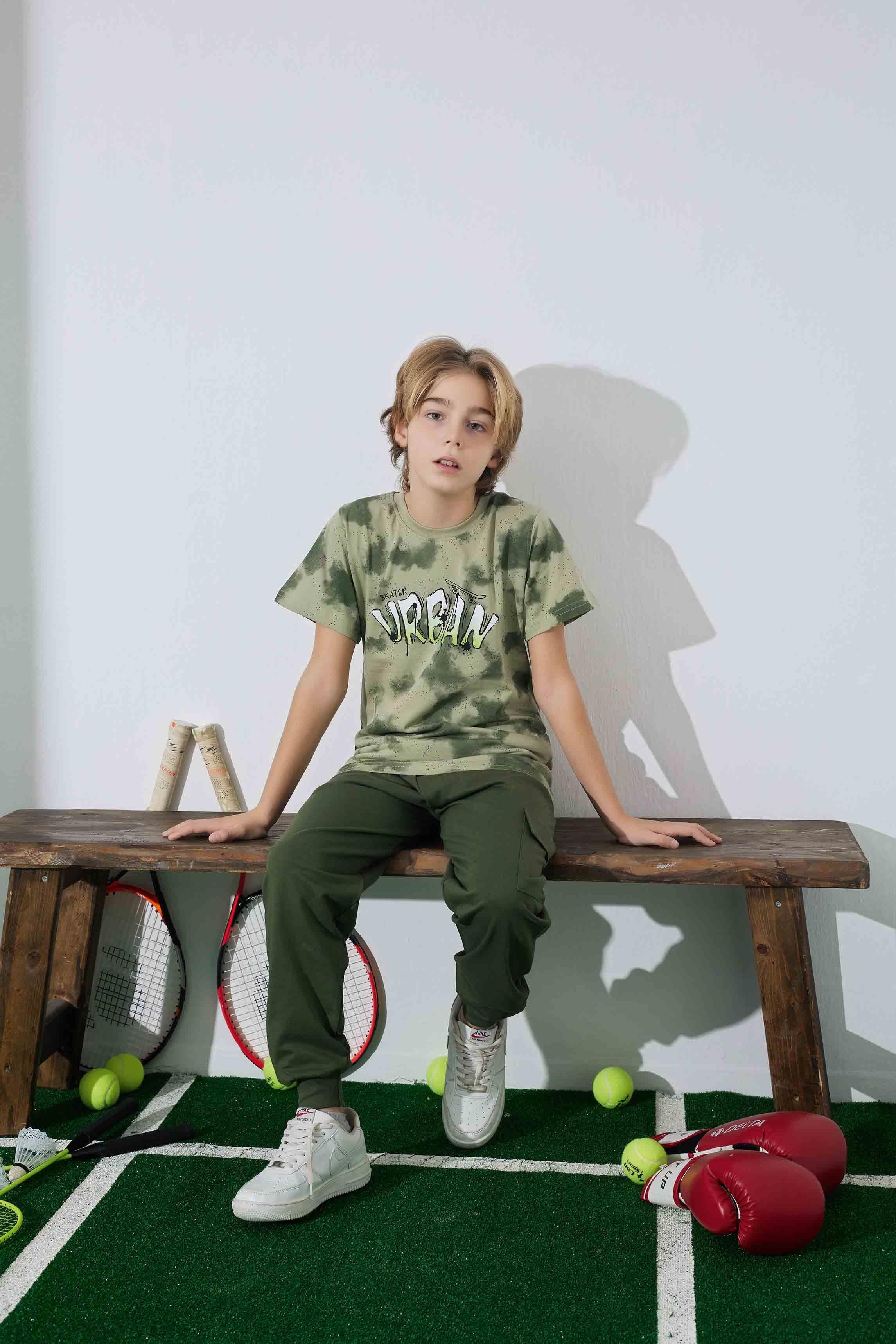 Erkek Çocuk  Yeşil Batik Desenli Pijama Takımı