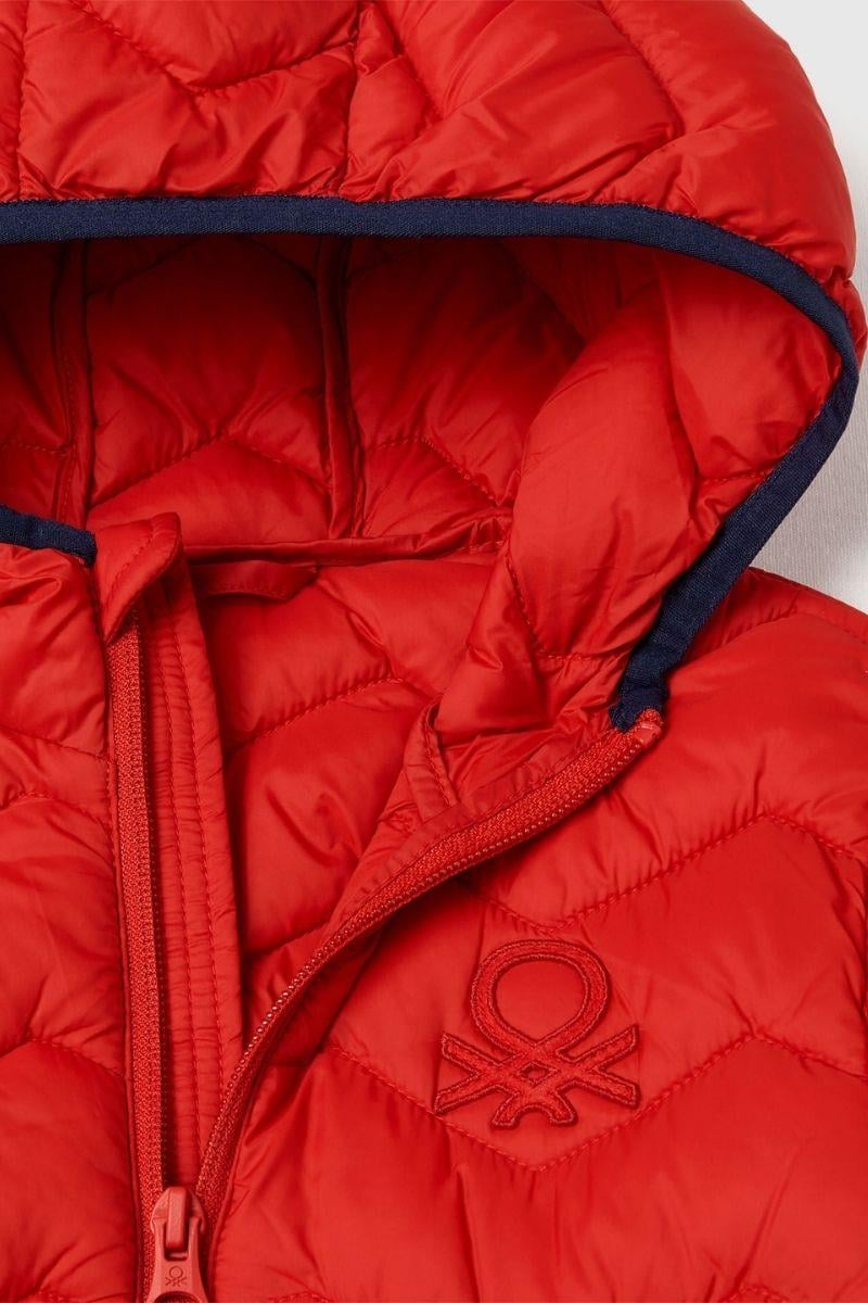 United Colors of Benetton Erkek Bebek 2TWDGN02V-25K Mevsimlik Mont Kırmızı