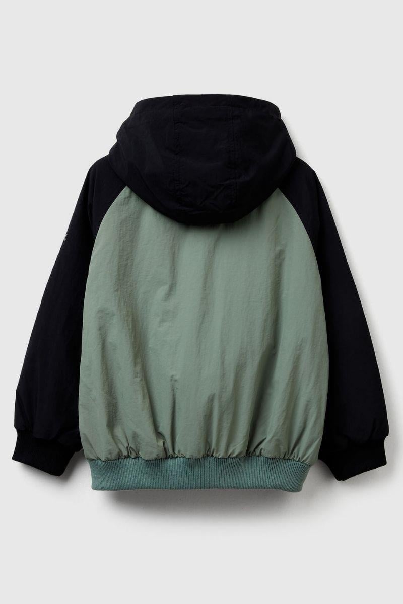 United Colors of Benetton Erkek Çocuk 2IGGCN06J-25K Yağmurluk Haki