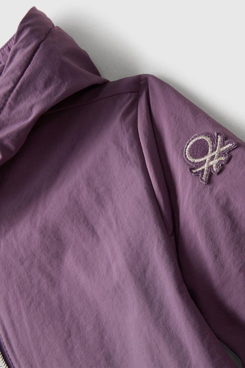 United Colors of Benetton Kız Çocuk 2IGGCN06E-25K Yağmurluk Mor