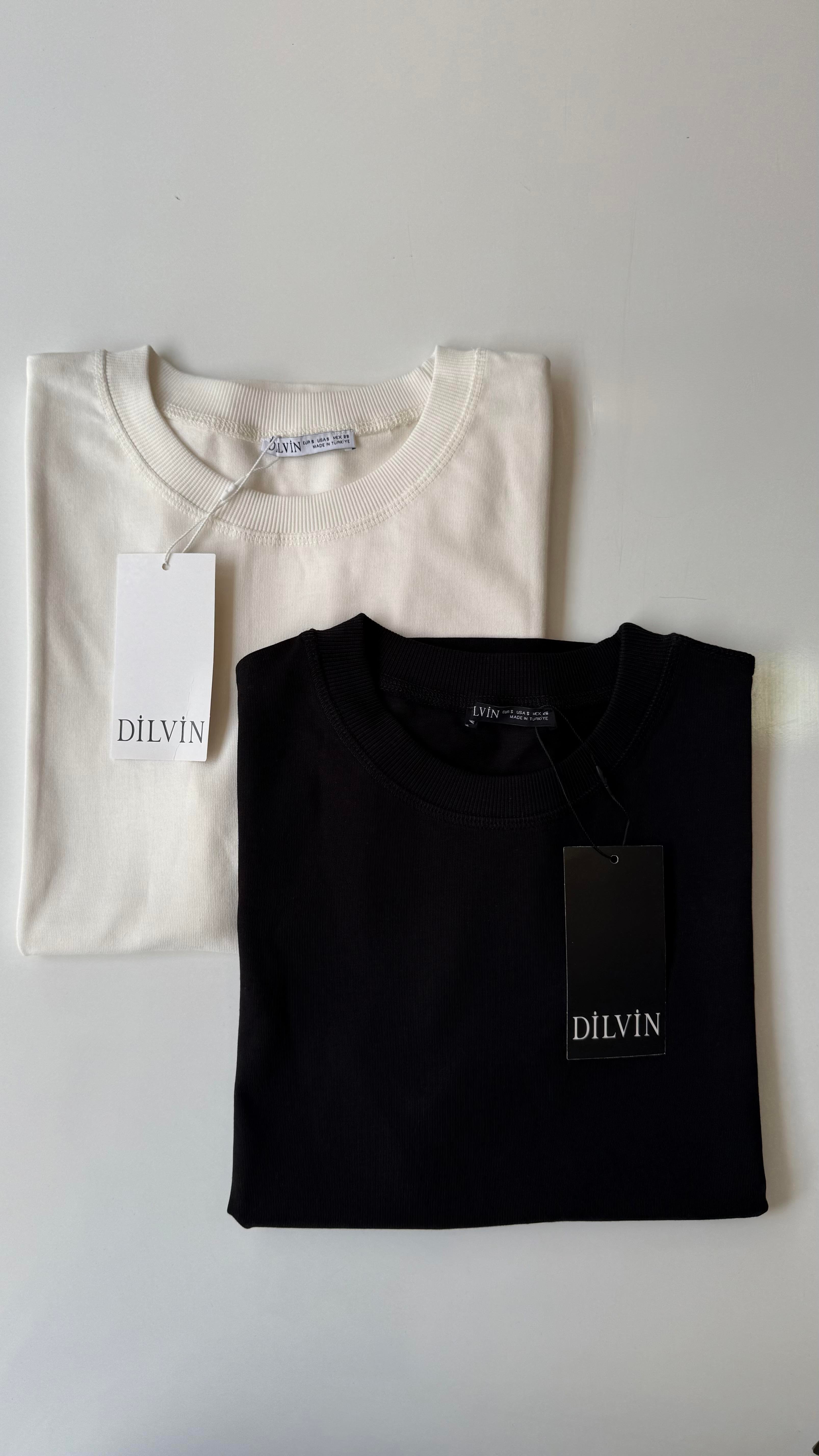 Basic T-Shirt