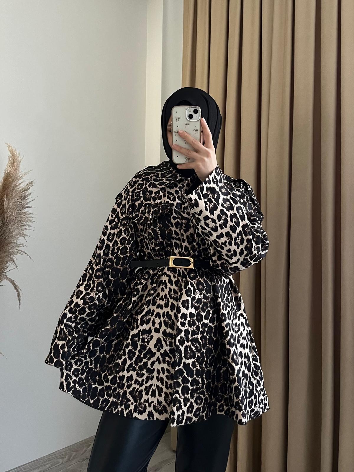 KEMERLİ LEOPAR CEKET