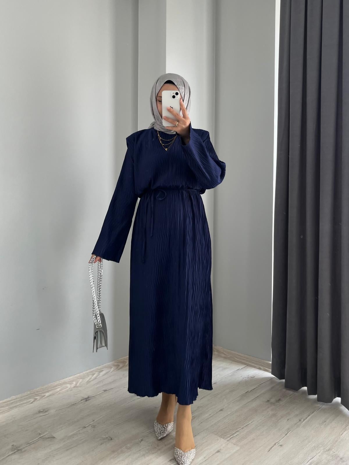LACİVERT SATEN ELBİSE