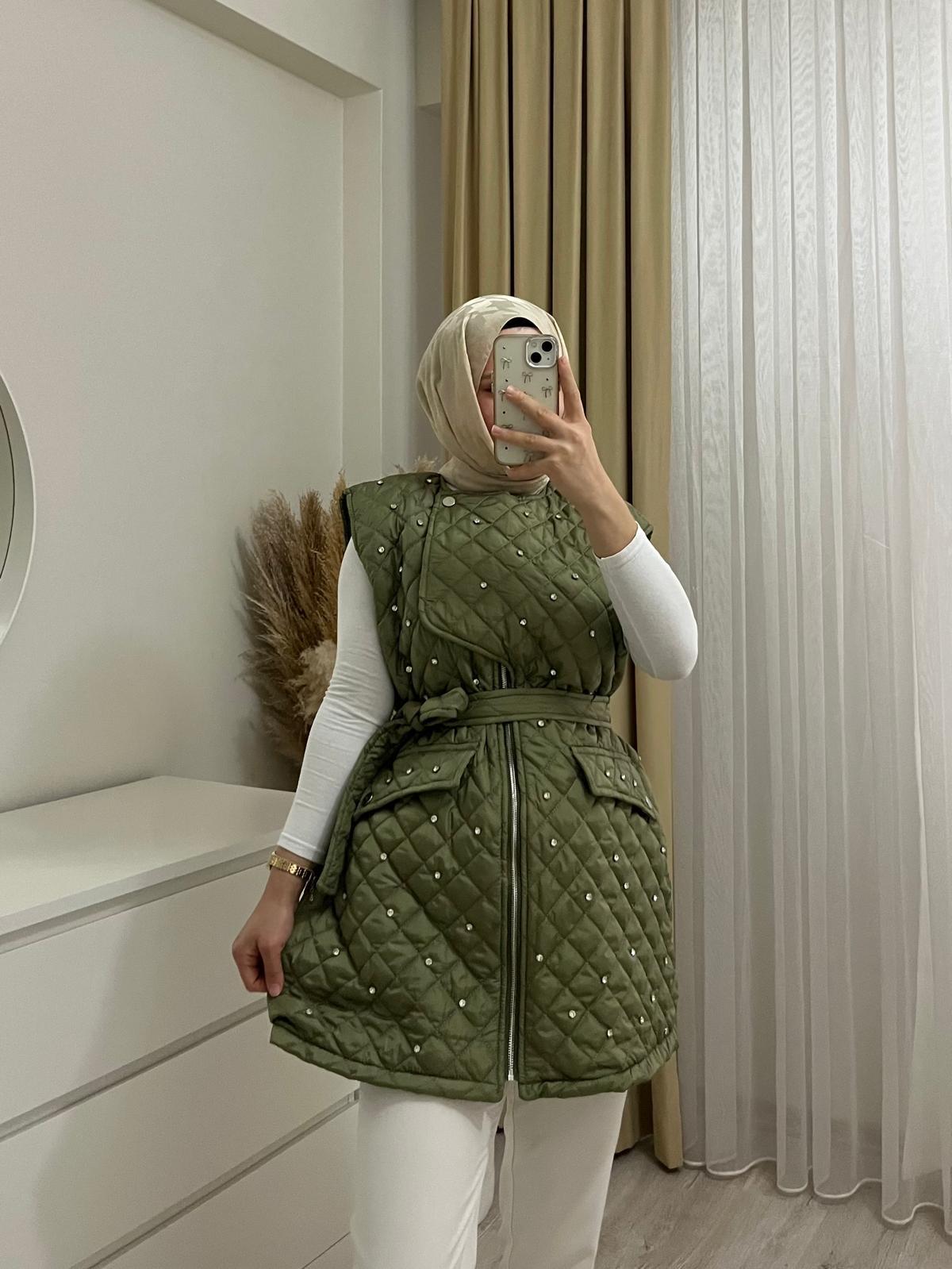 Taşlı Yelek | Çağla