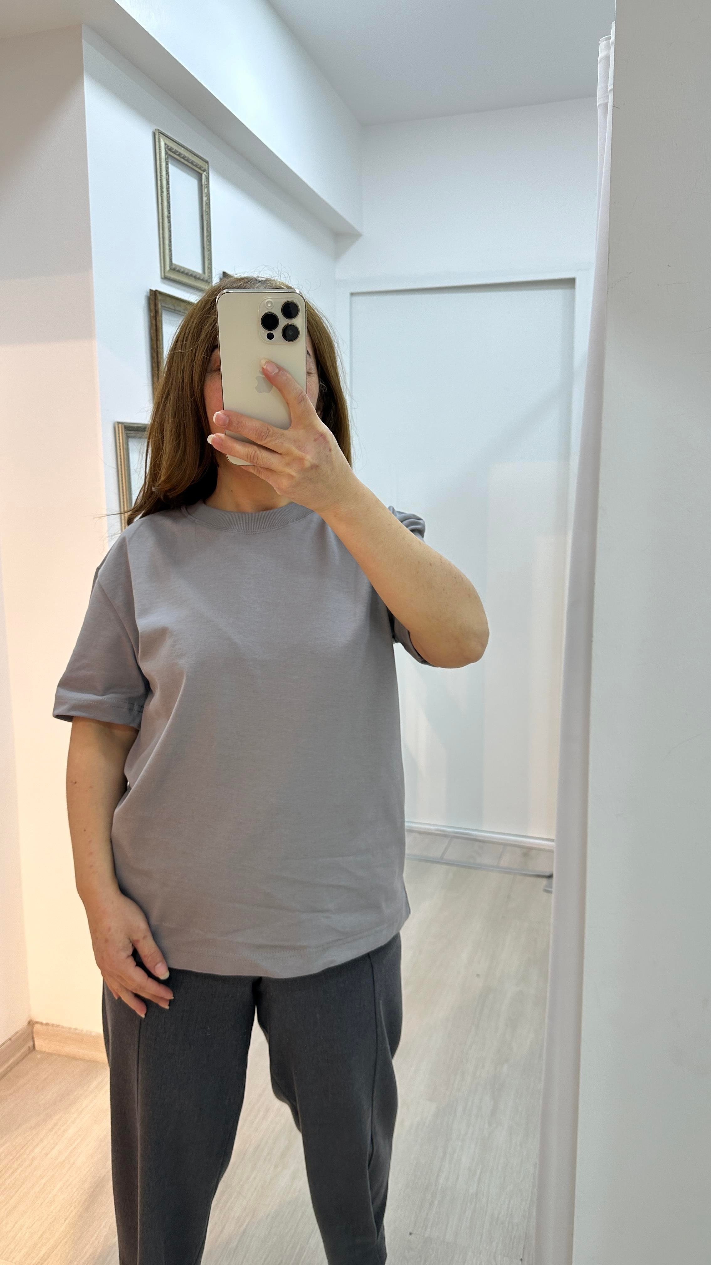 Dekoratif Dikişli Bisiklet Yaka T-shirt - GriT-Shirt02-TS0003