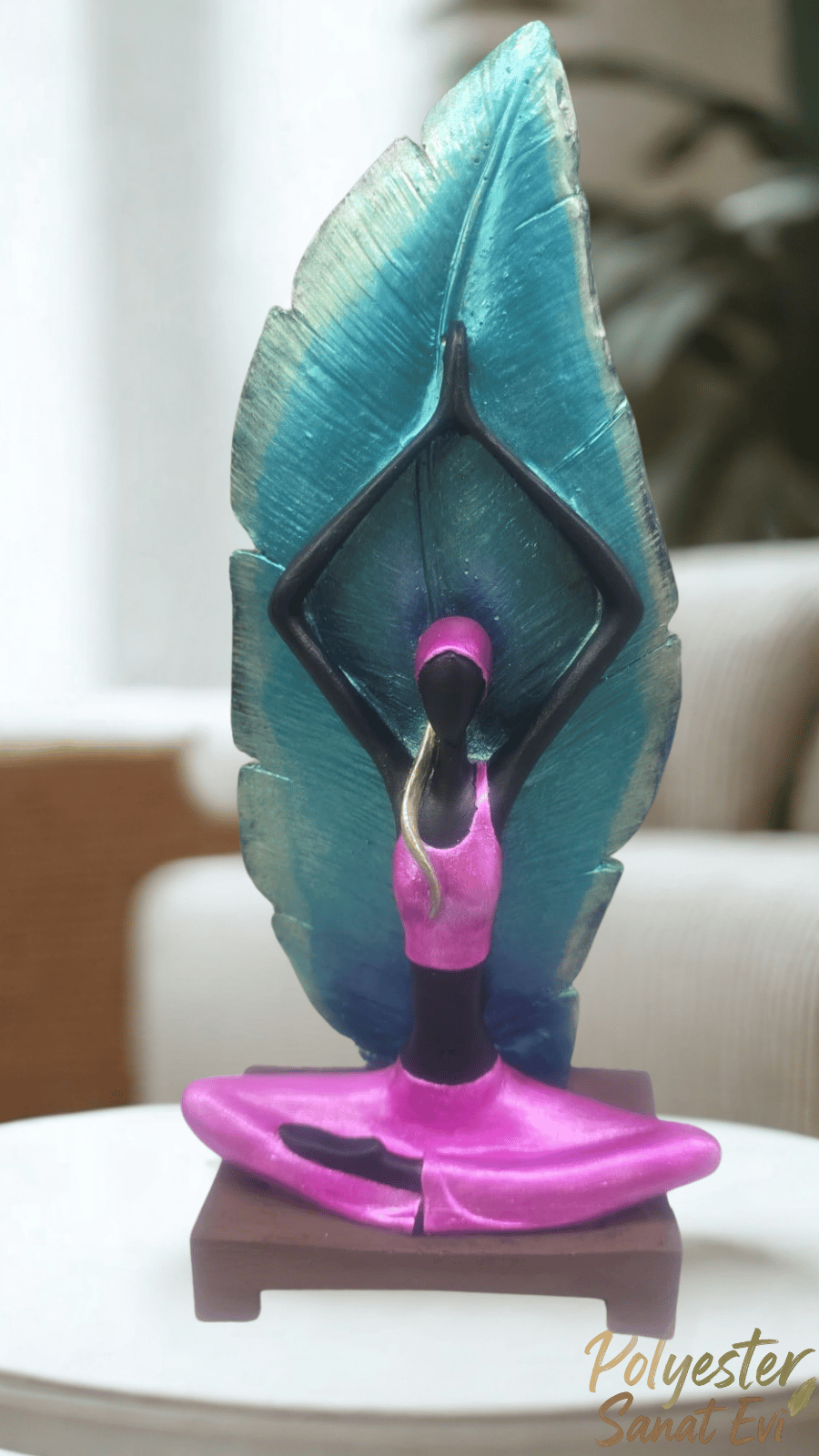 Yapraklı Yoga Yapan Kız Pembe Mavi Dekoratif Biblo