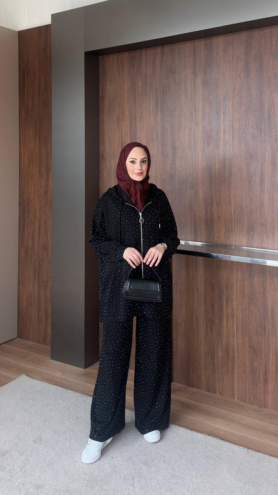 OYSHO TAŞLI TAKIM SİYAH