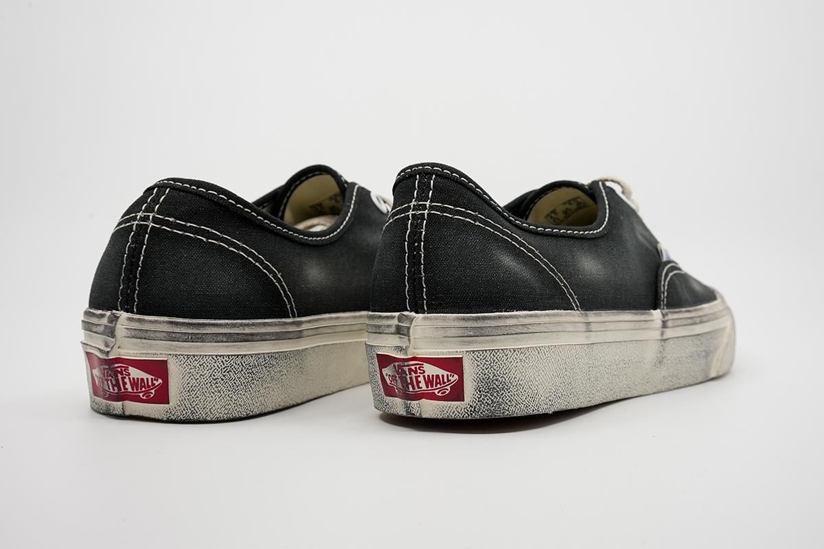 Authentic  Siyah Unisex VN000BW5CJK1