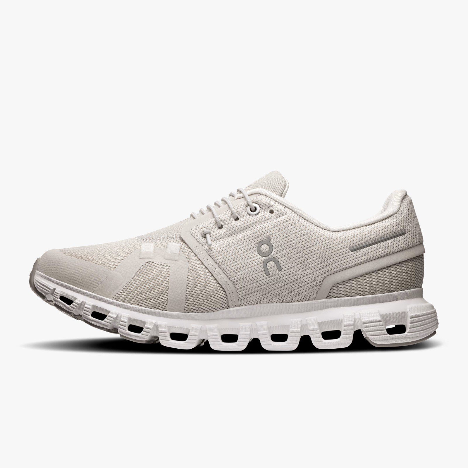 ON - CLOUD 6 W PEARL / WHITE 