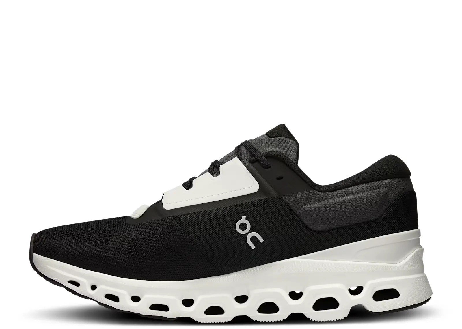 ON - CLOUDSTRATUS 3 M BLACK 