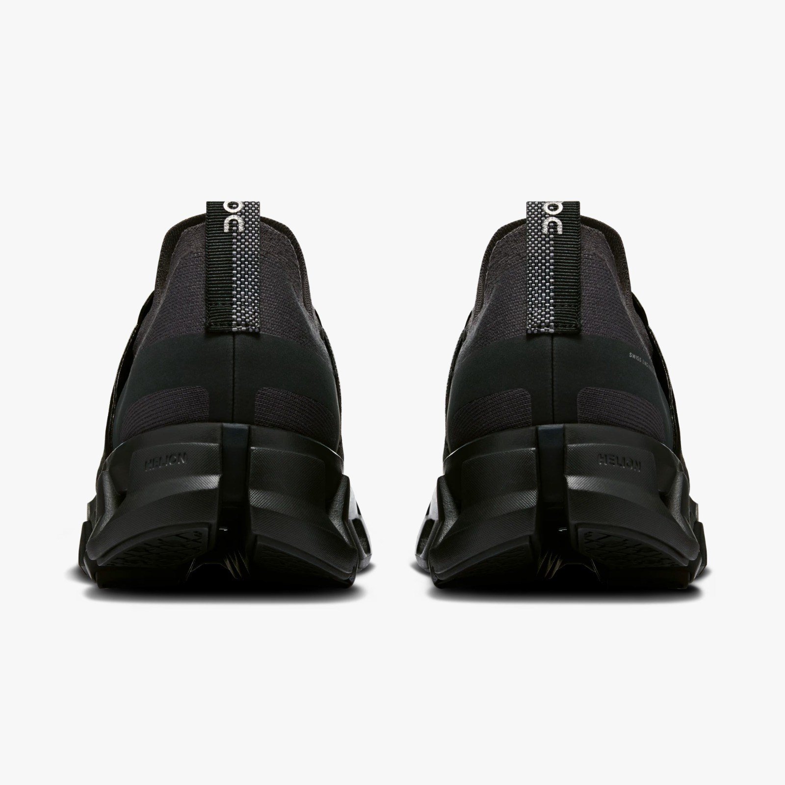 ON - CLOUDSWIFT 4 M BLACK / ECLIPSE 