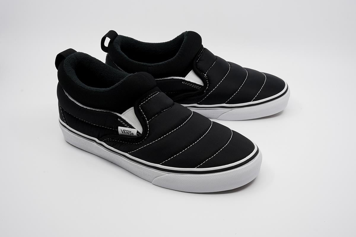 Slip-On Mid  Siyah/Beyaz Unisex VN0009QUBA21