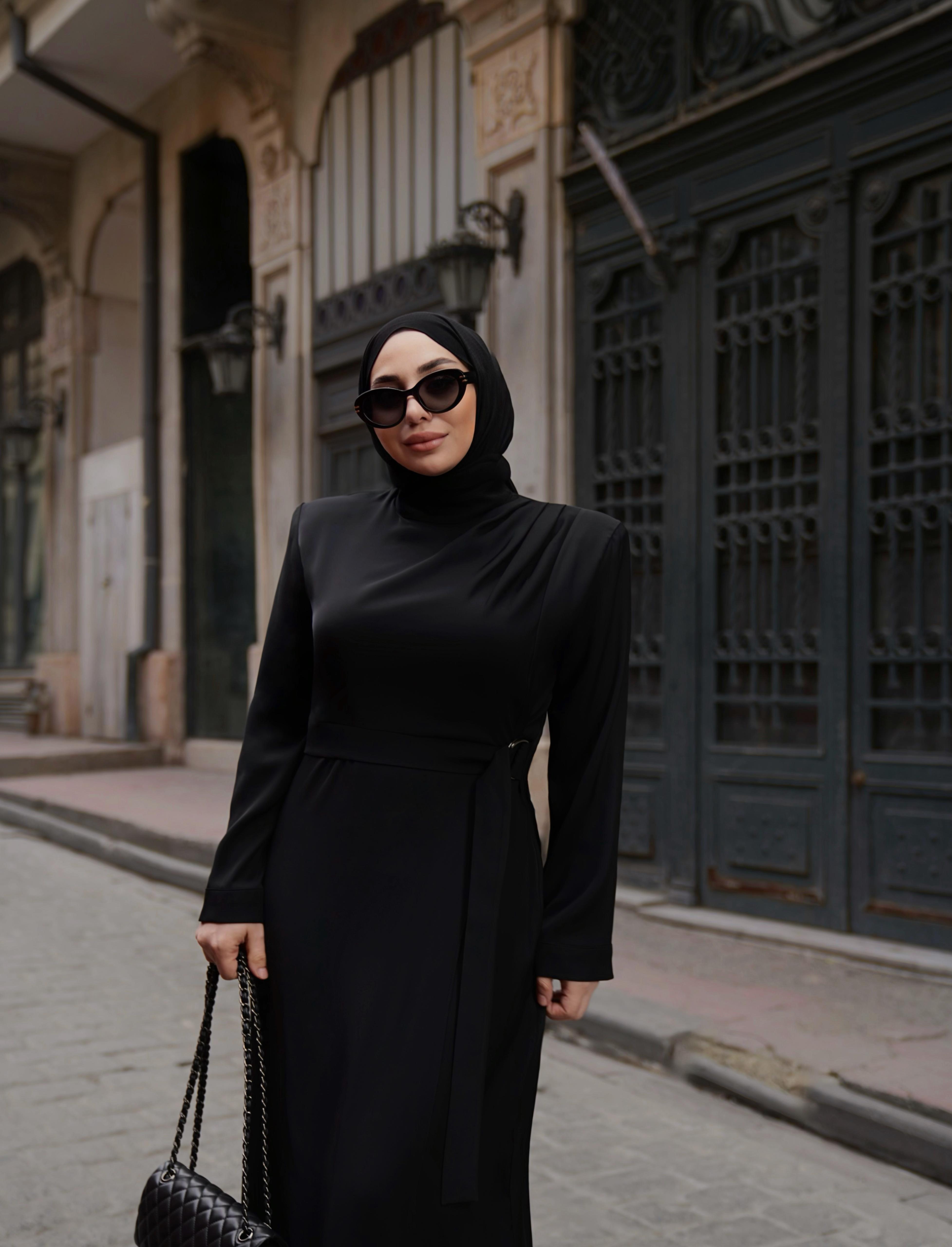 Linda Elbise Siyah