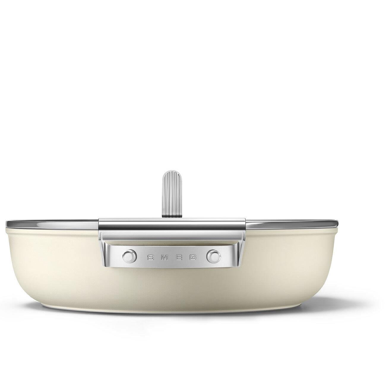 SMEG Cookware 50'S Style Krem Pilav Tenceresi Cam Kapaklı 28 cm 4.5 mm taban kalınlığı, 3.7 lt hacim 