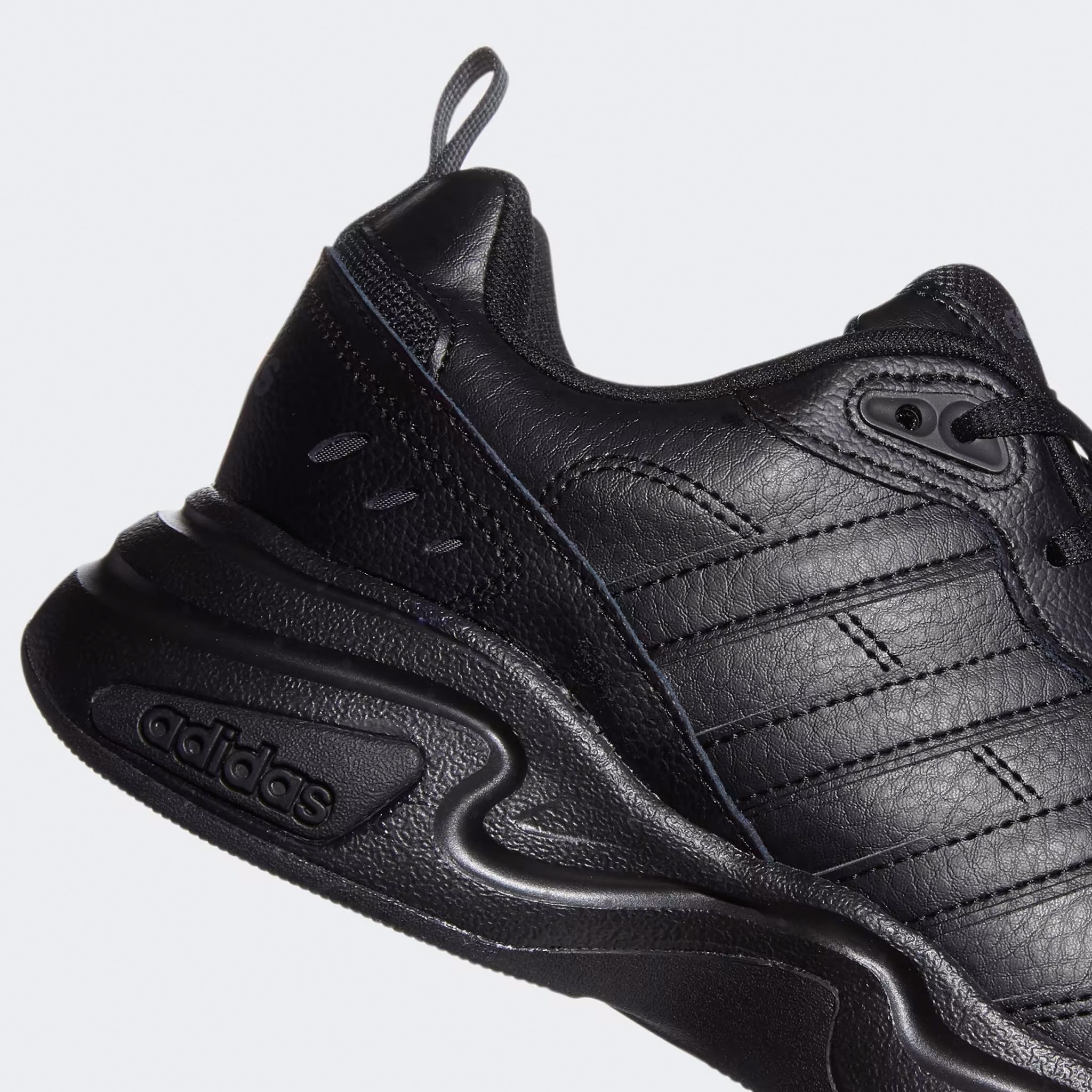 ADIDAS EG2656 STRUTTER