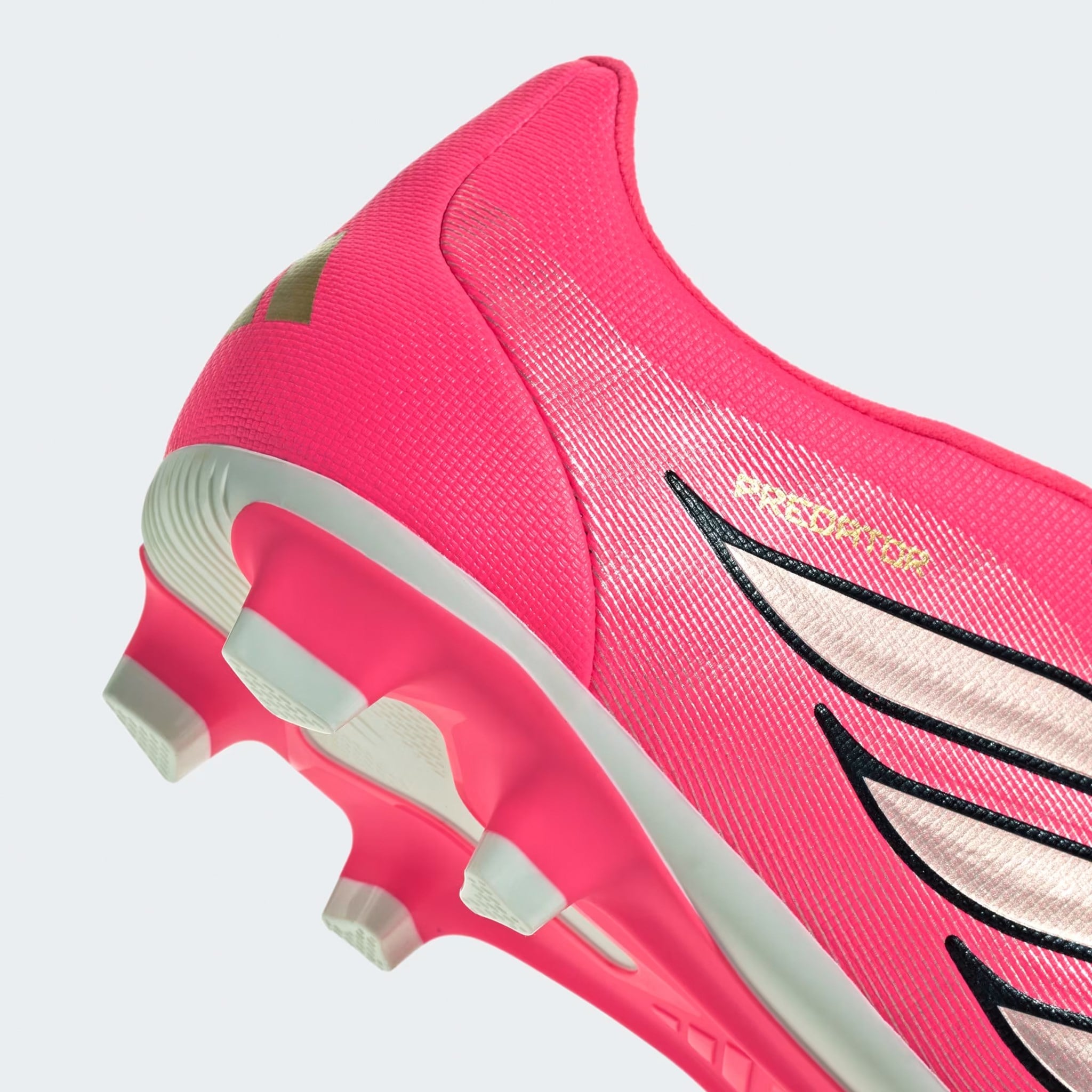 ADIDAS HQ2273 PREDATOR CLUB FT FG/MG
