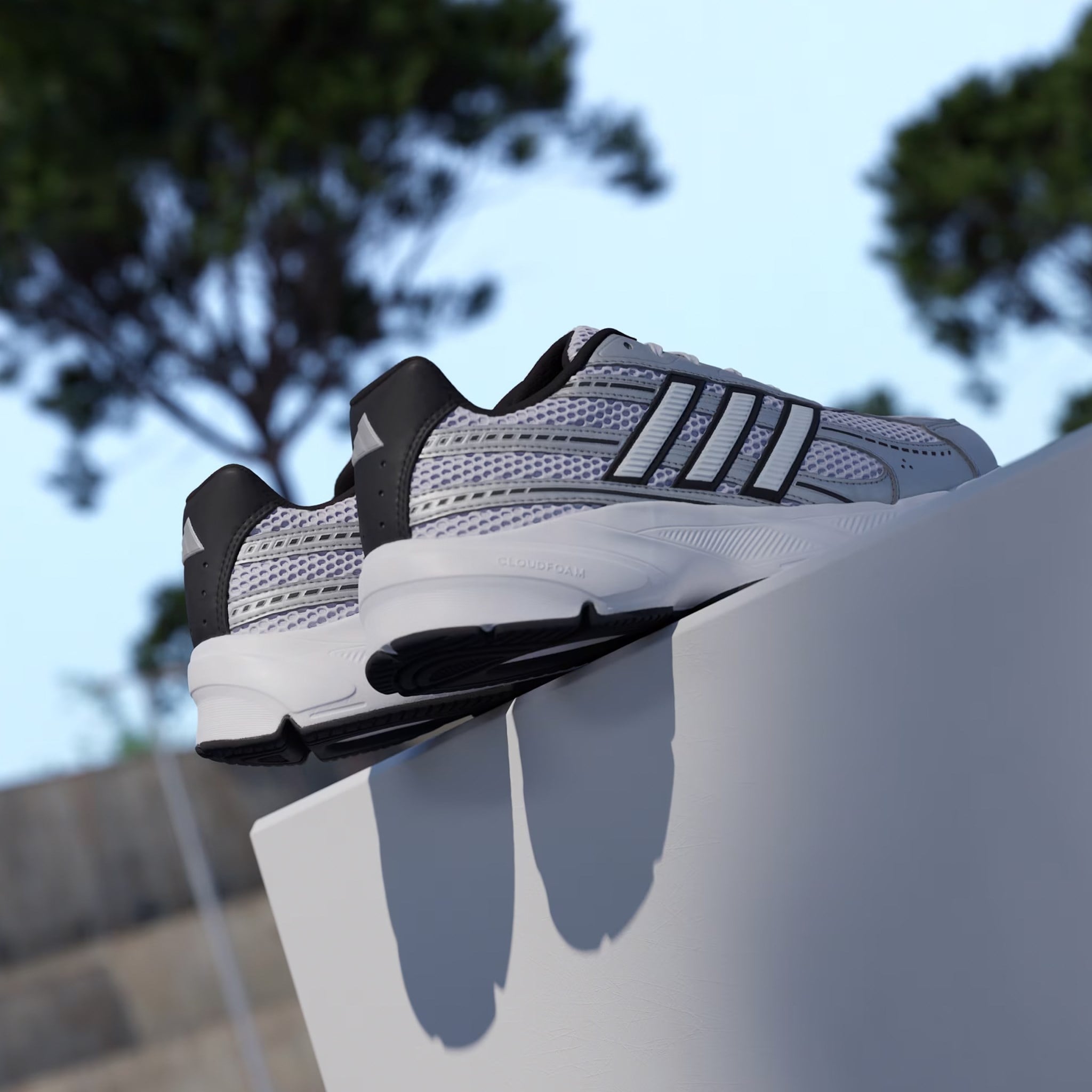 ADIDAS HQ7282 TECHNOCHAOS 2000