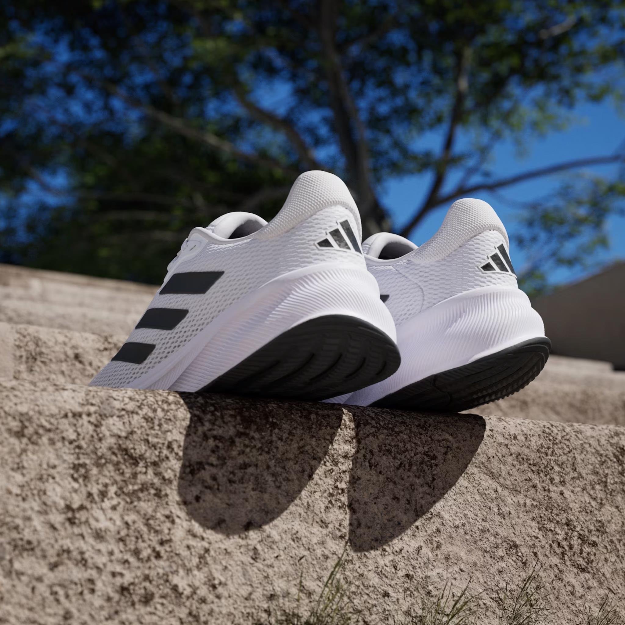 ADIDAS IH6008 RESPONSE