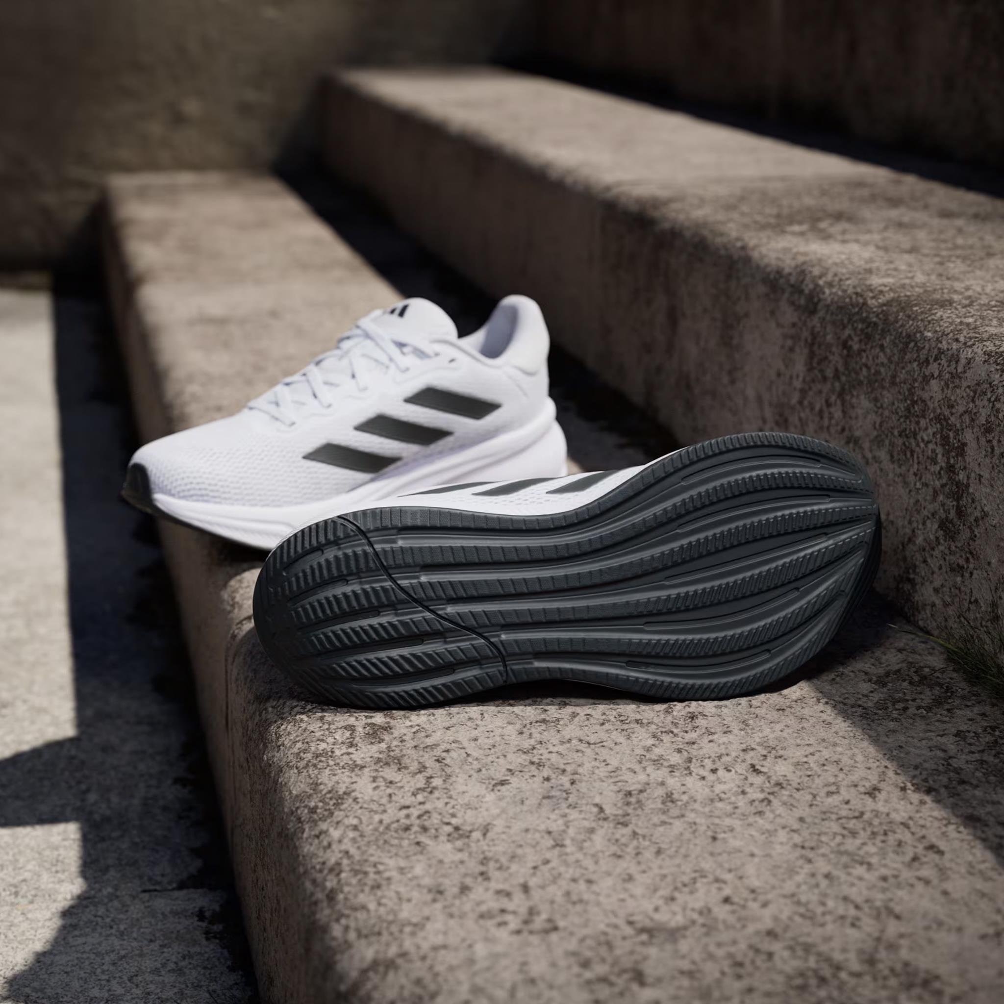 ADIDAS IH6008 RESPONSE