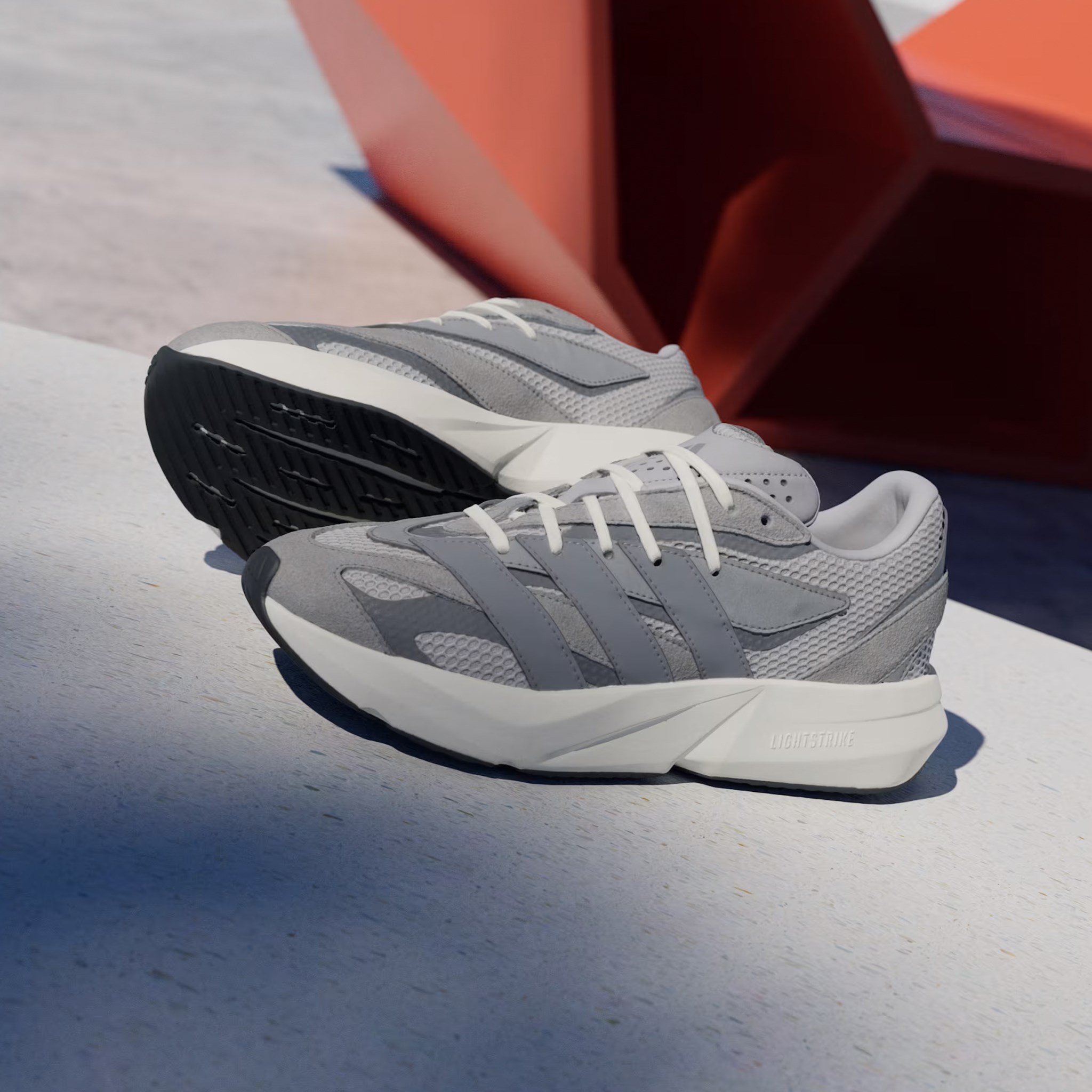 ADIDAS IH8607 LIGHTBLAZE