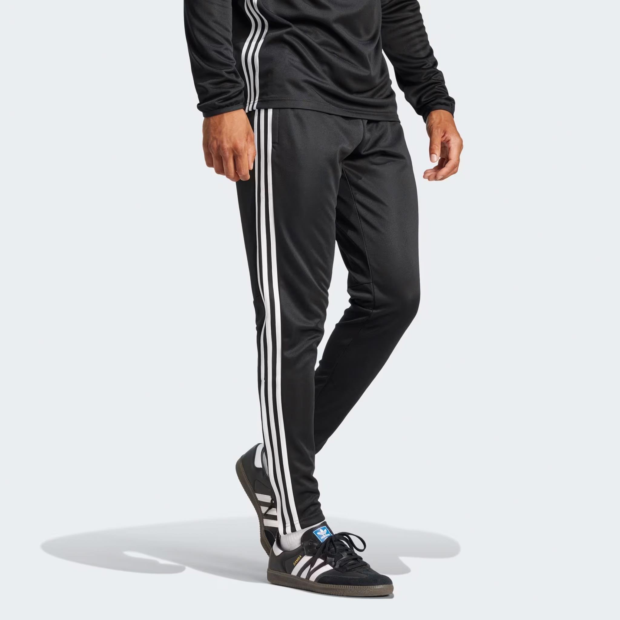 ADIDAS JD0442 TIRO ES PNT
