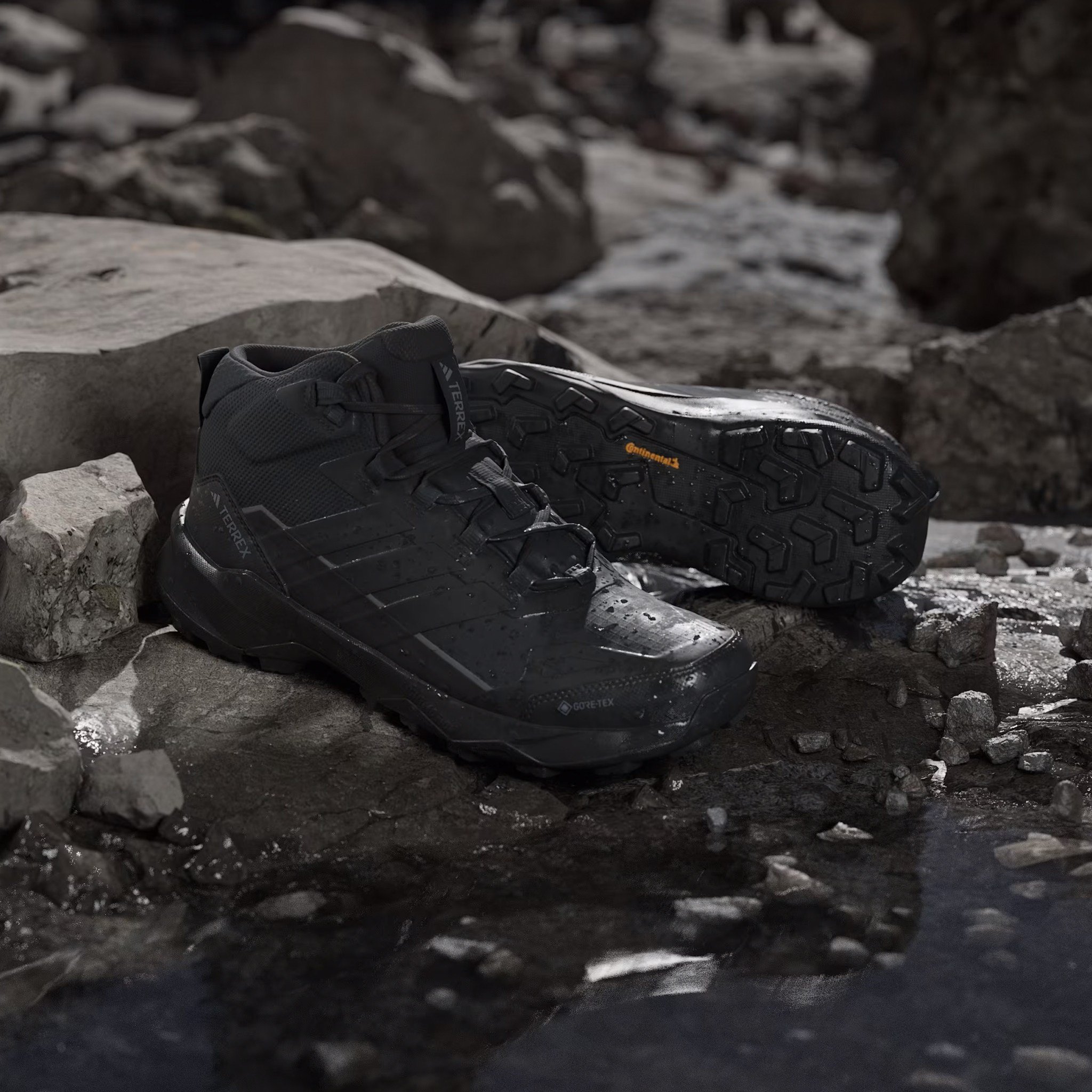 ADIDAS JQ2207 TERREX SKYCHASER AX5 MID GTX