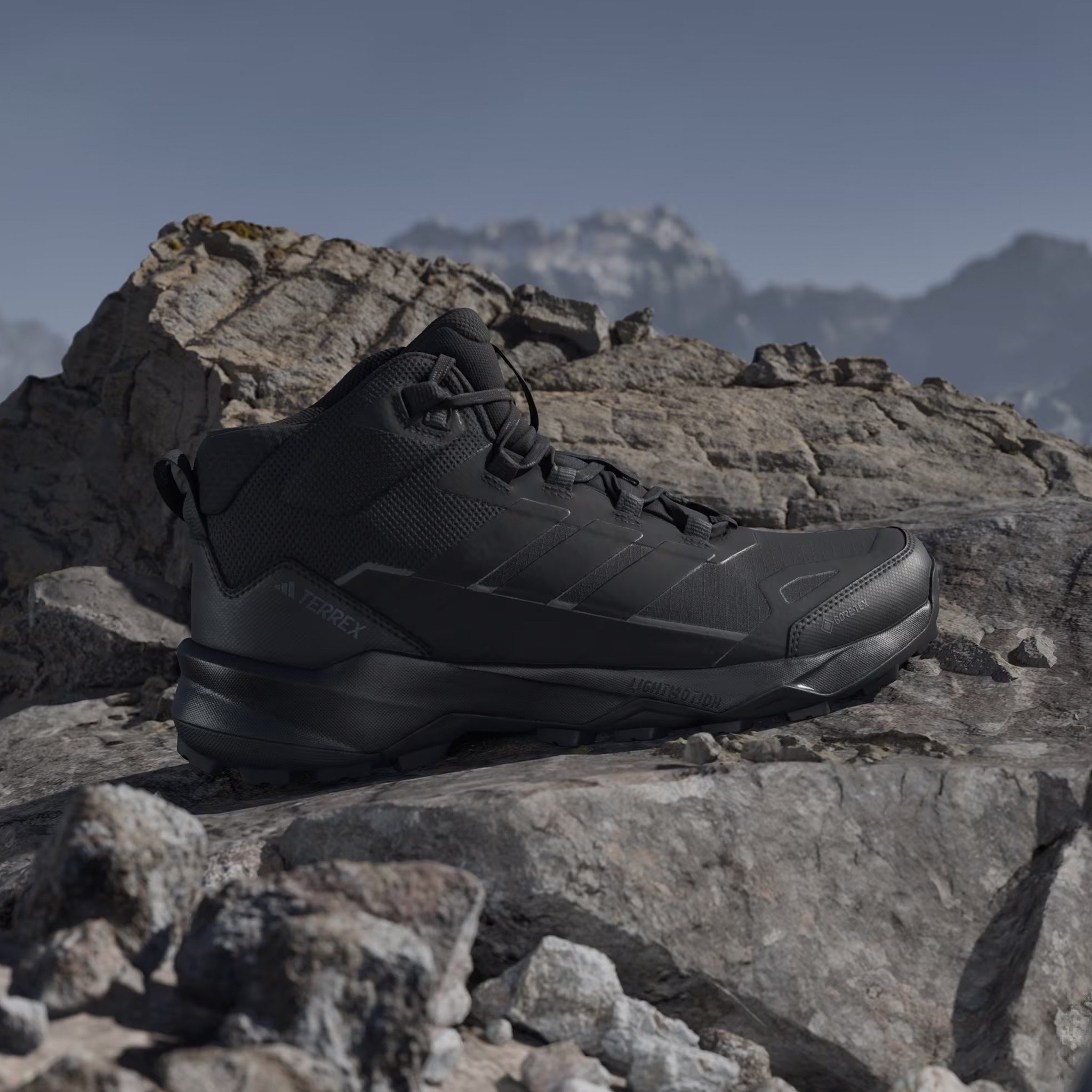 ADIDAS JQ2207 TERREX SKYCHASER AX5 MID GTX