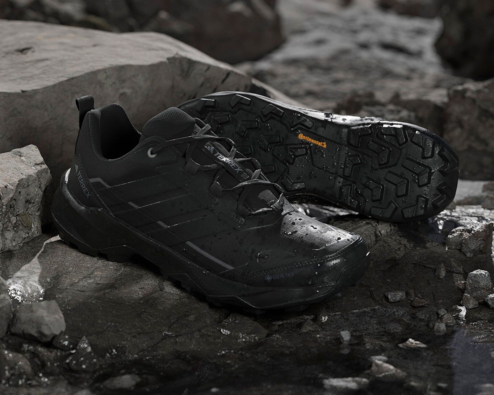 ADIDAS JQ2210 TERREX SKYCHASER AX5 GTX