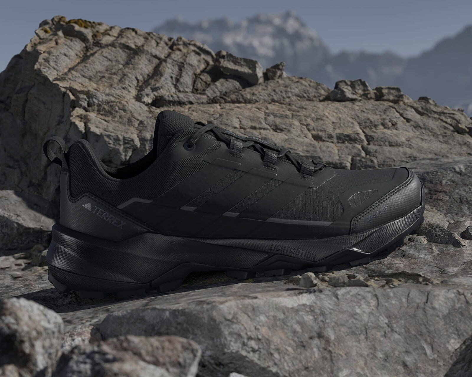 ADIDAS JQ2210 TERREX SKYCHASER AX5 GTX